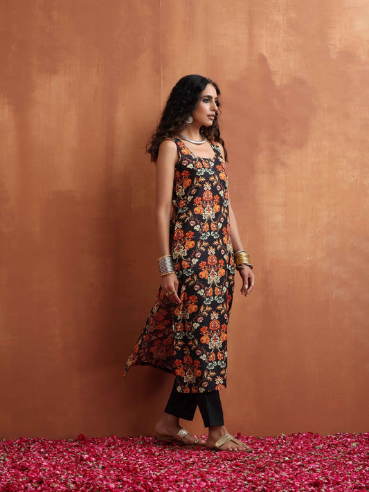 trueBrowns Black Print Straight Kurta Set | Swadesiicart