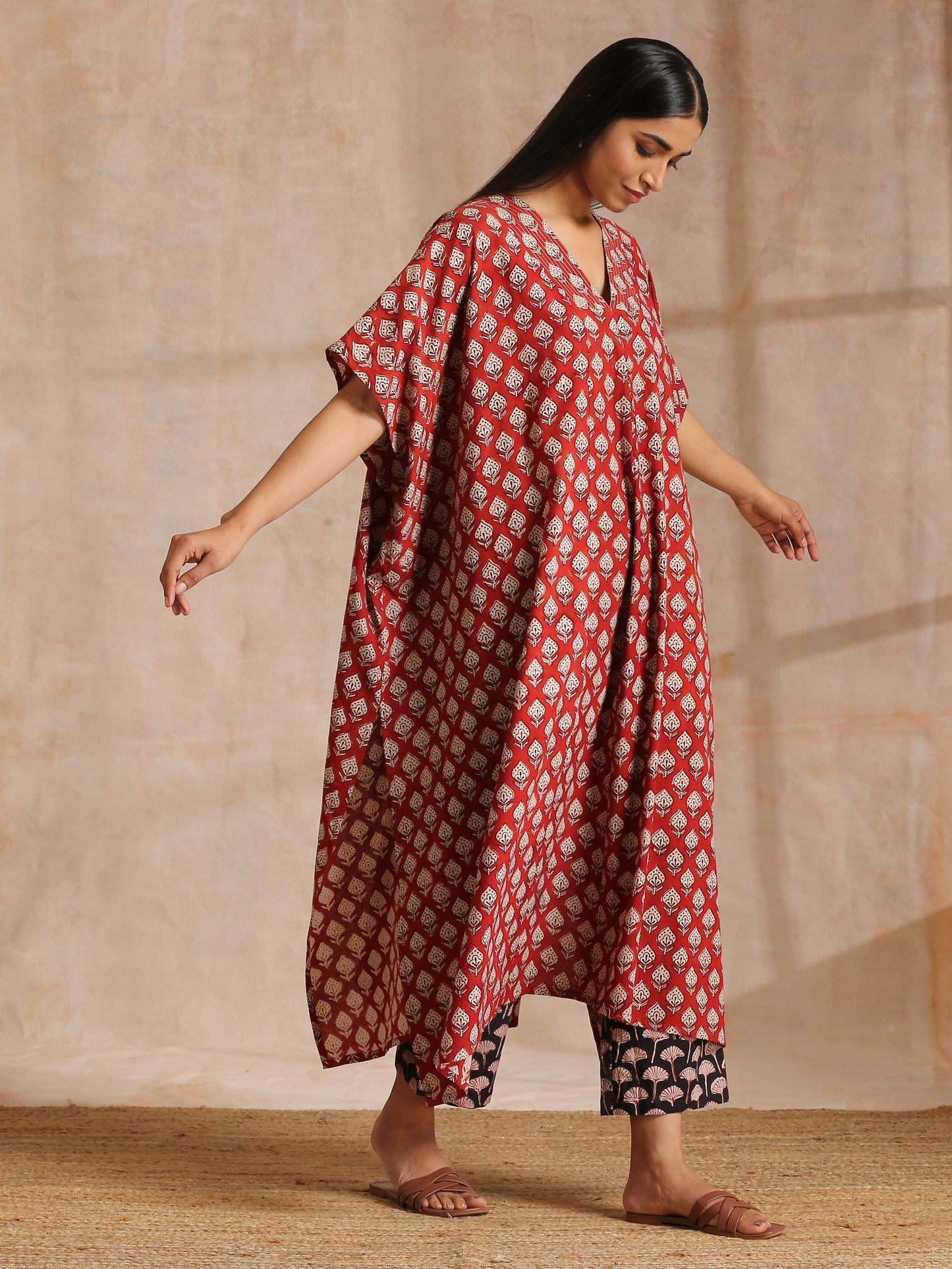 trueBrowns Rust Red Bagru Floral Print Cotton Panel Kaftan Kurta Pant Set | Swadesiicart