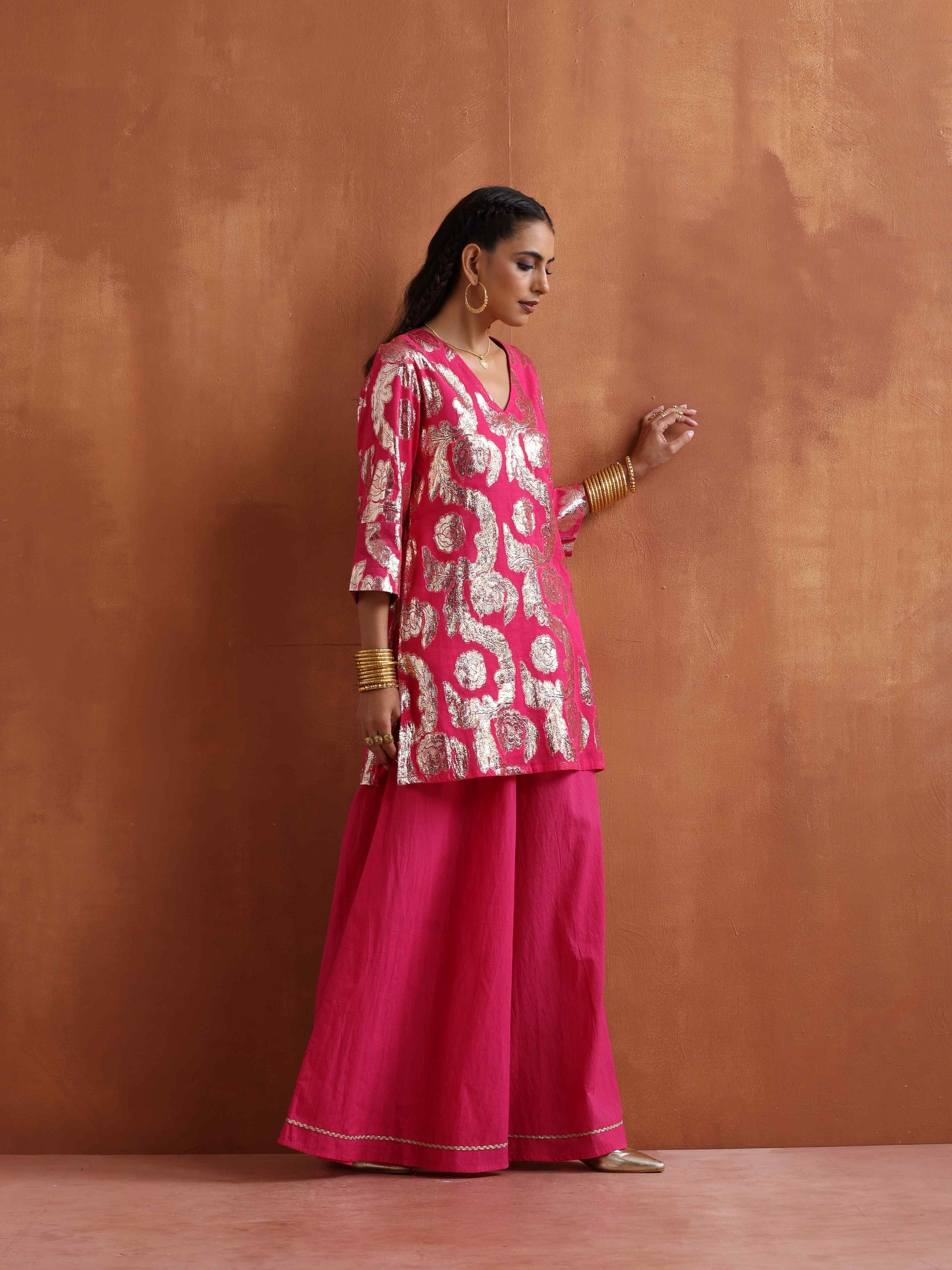 trueBrowns Pink Metallic Sharara Set | Swadesiicart