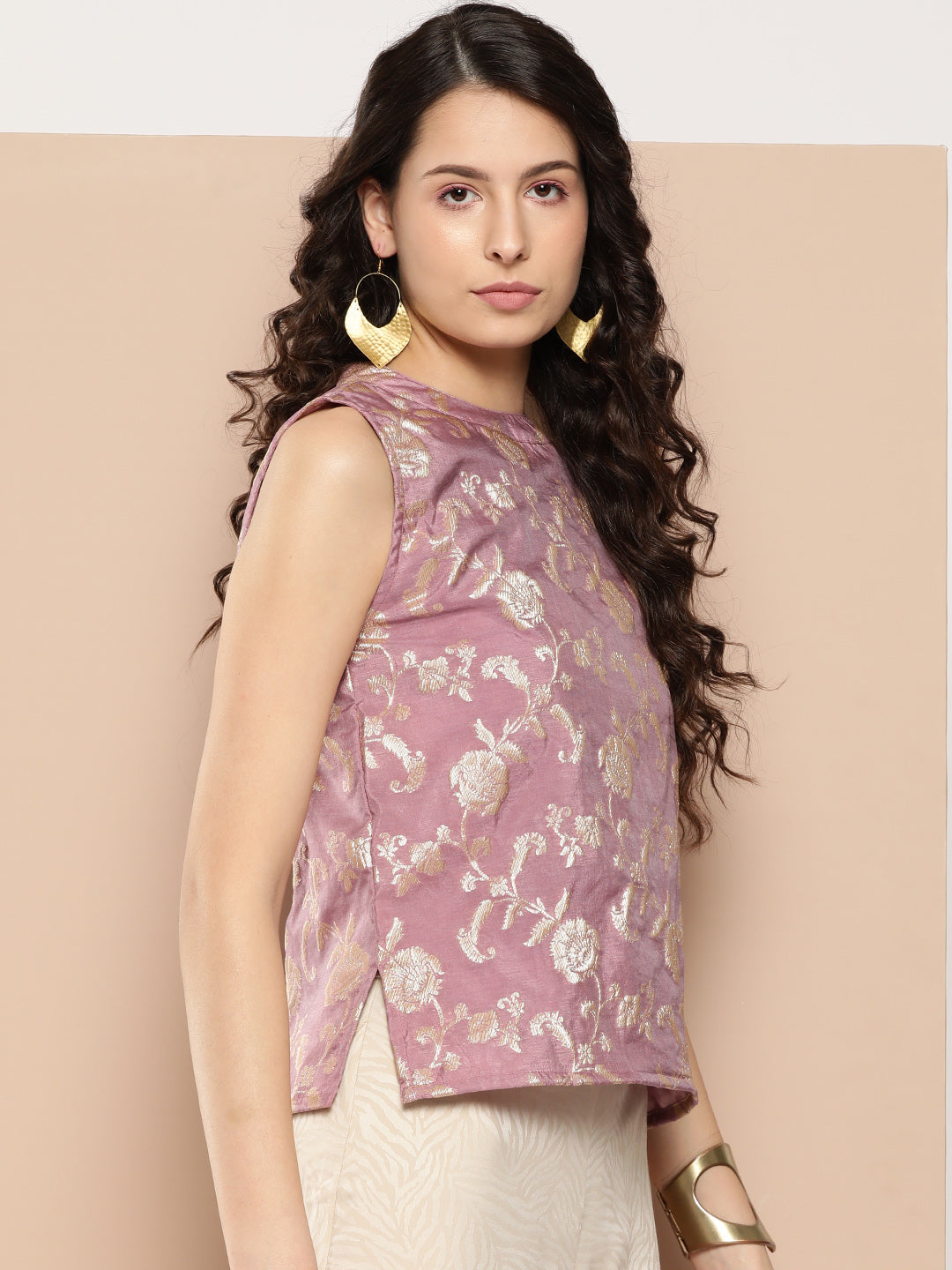 InWeave Women's Mauve Brocade Halter Top - Swadesiicart