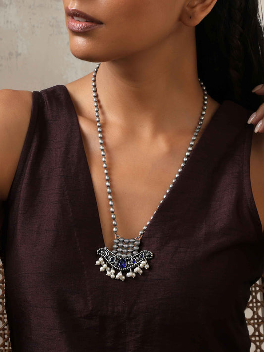 trueBrowns Silver Tone Blue Stone Pendant Chain | Swadesiicart