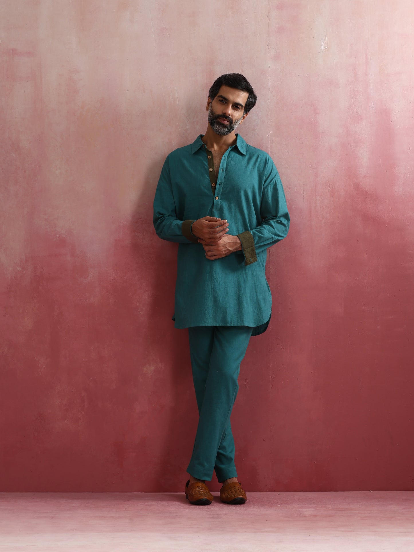 trueBrowns Men's Teal Cotton Shirt Collar Stylized Kurta Co-ord set - Swadesiicart