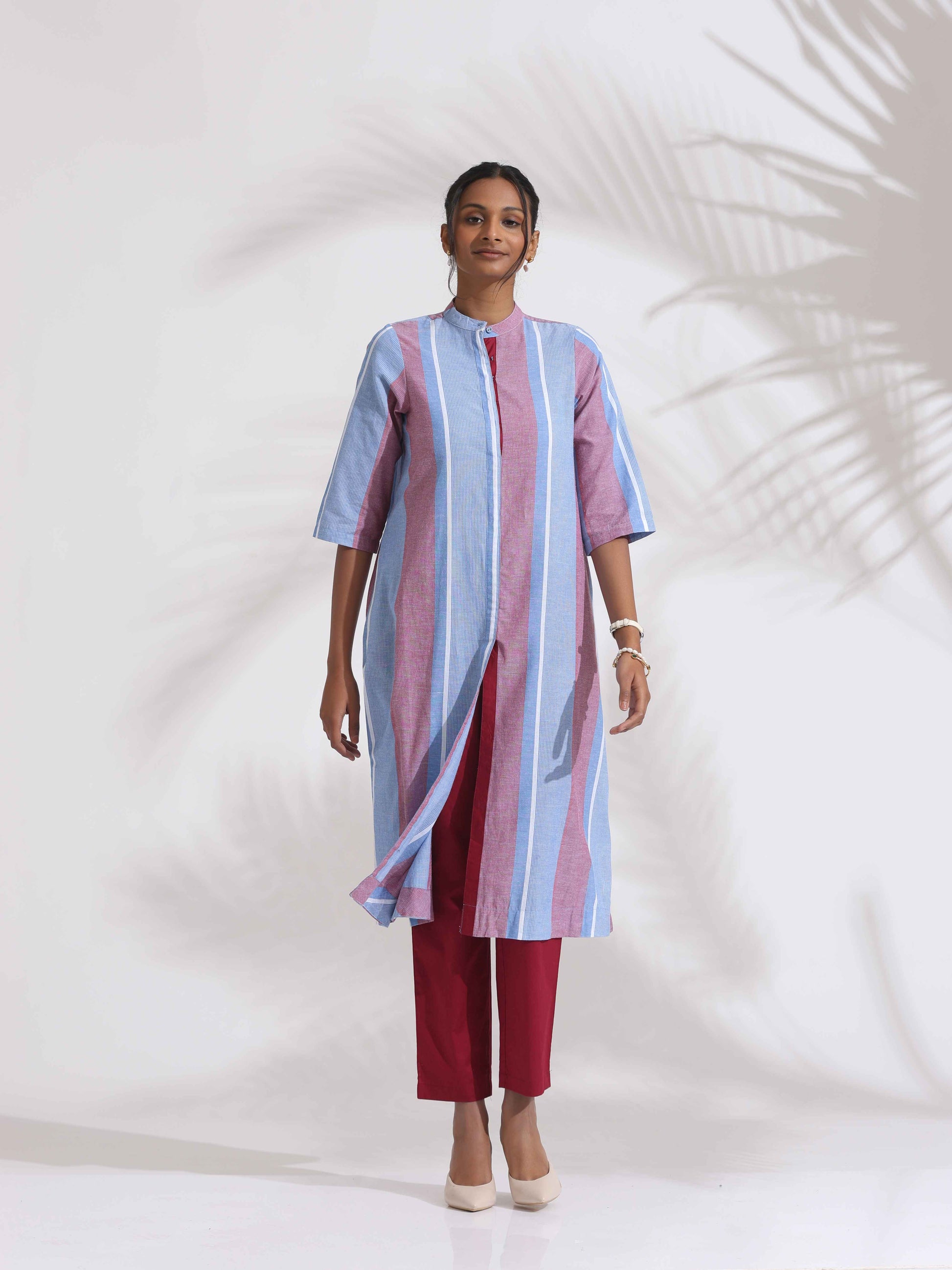 trueBrowns Blue Cotton Stripe Straight Kurta Set | Swadesiicart