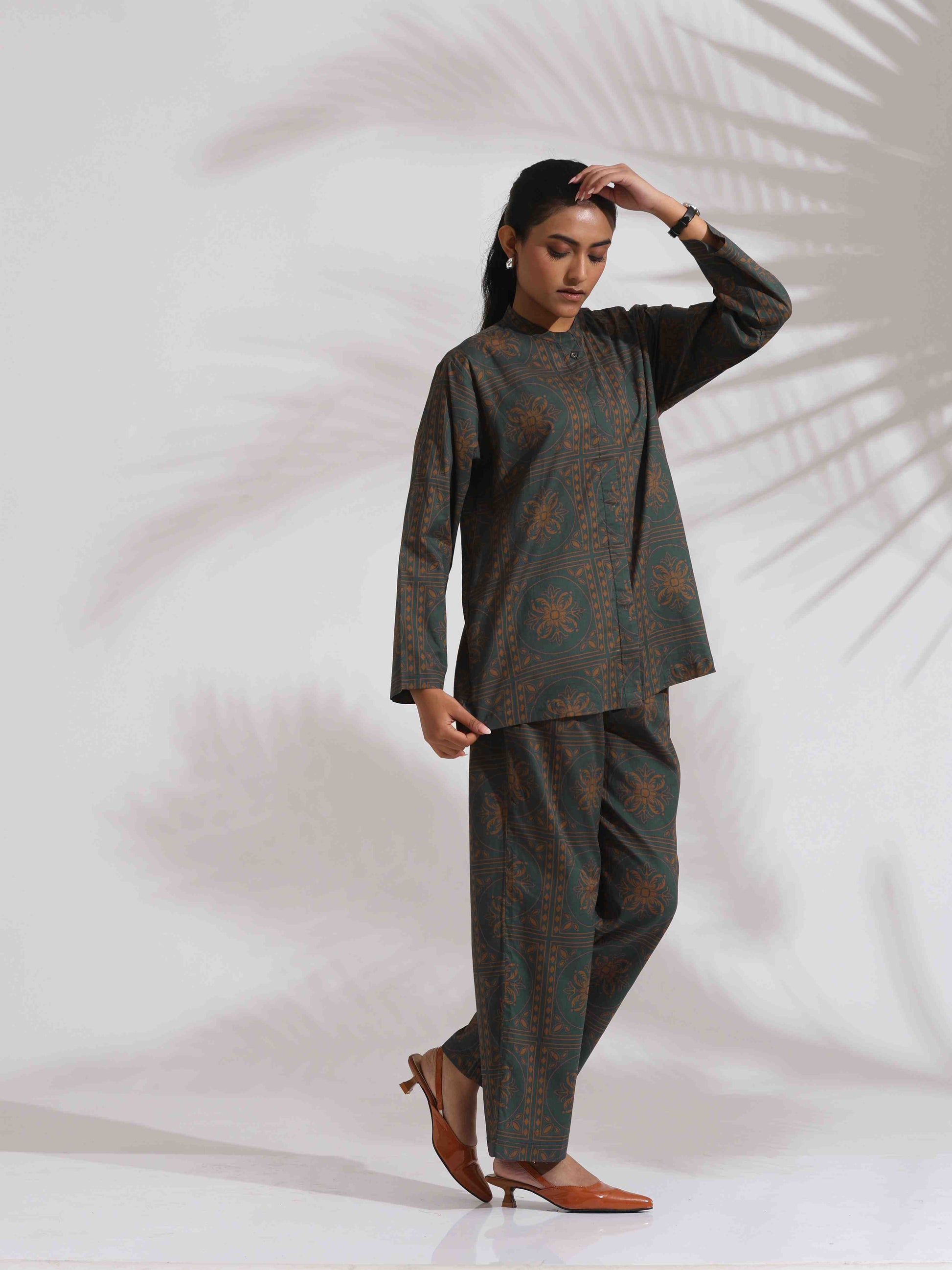 trueBrowns Green Cotton Print Shirt Top & Pants Co-ord Set - Swadesiicart