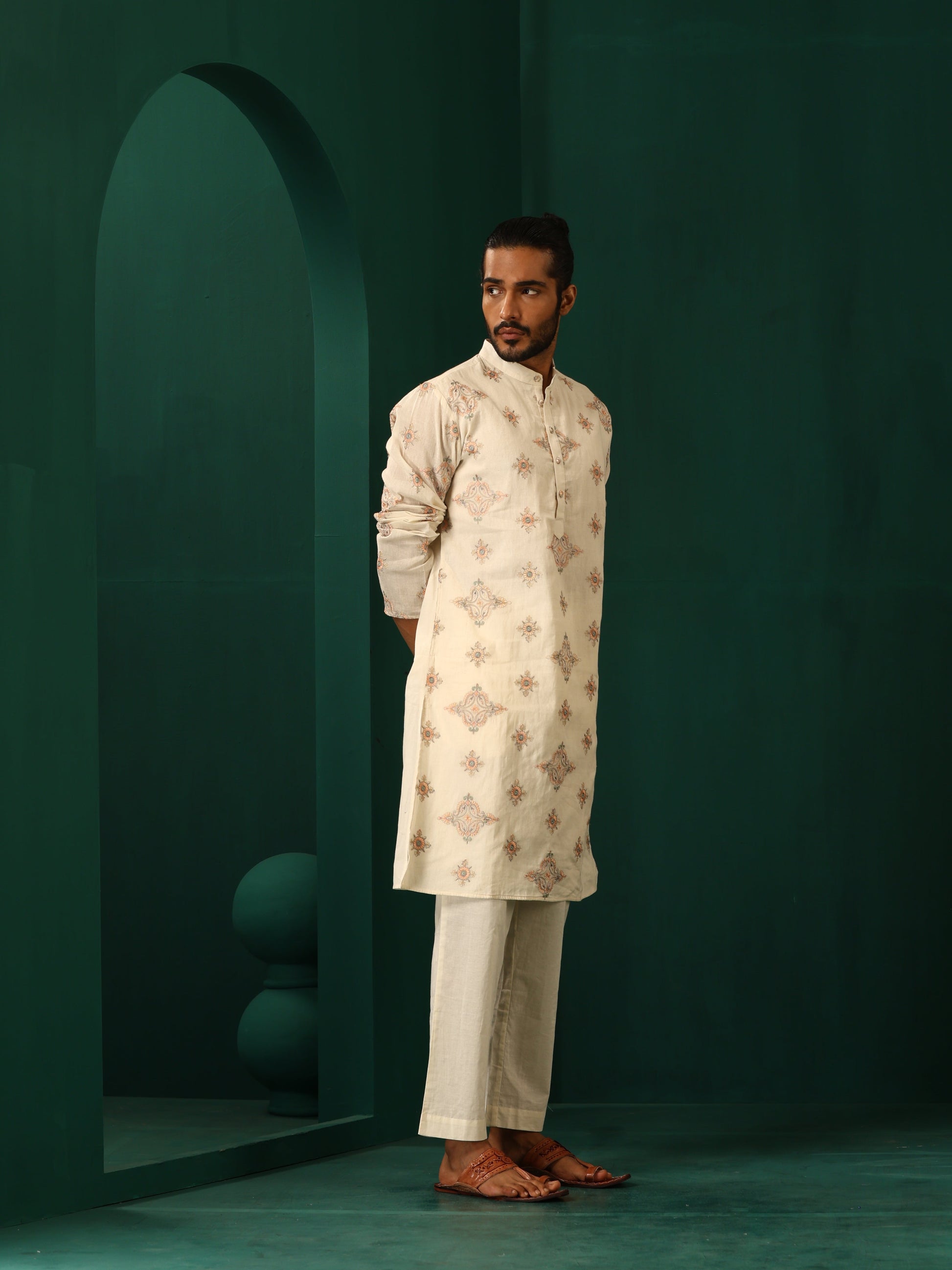 trueBrowns Men's Ivory Peach Cotton Kurta | Swadesiicart