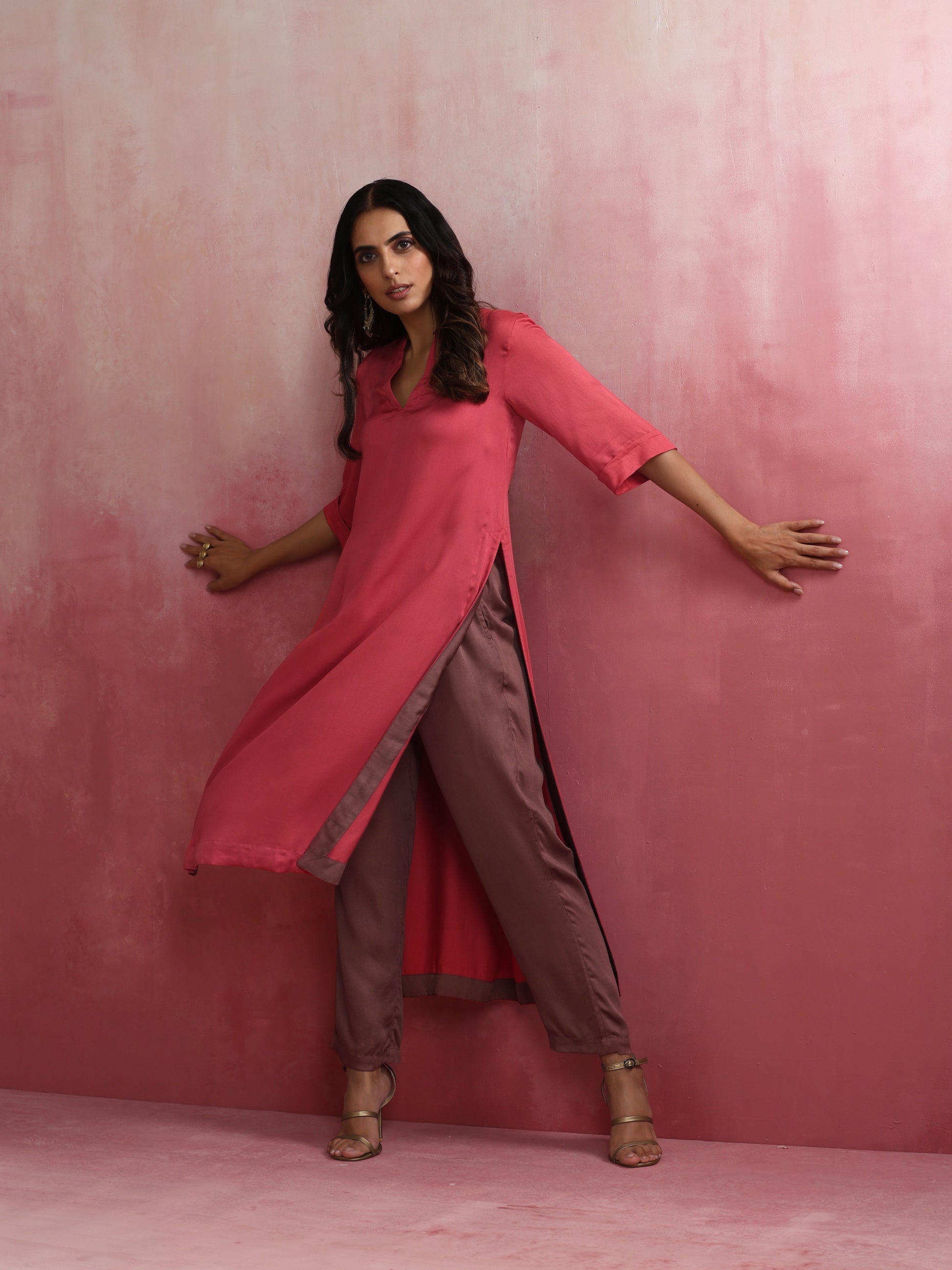 trueBrowns Red Modal Straight Fit Kurta Set | Swadesiicart