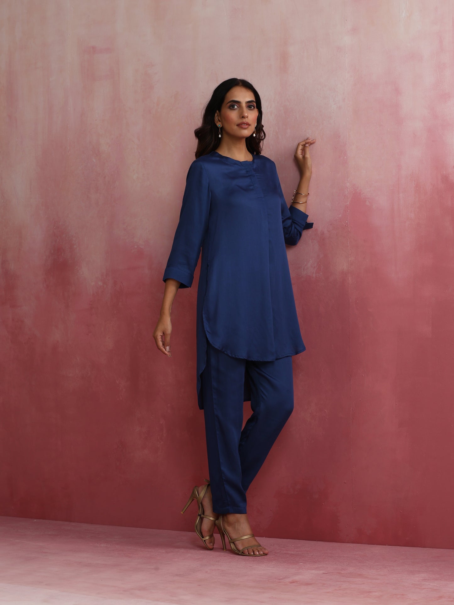 trueBrowns Blue Modal High Low Kurta Co-ord Set - Swadesiicart