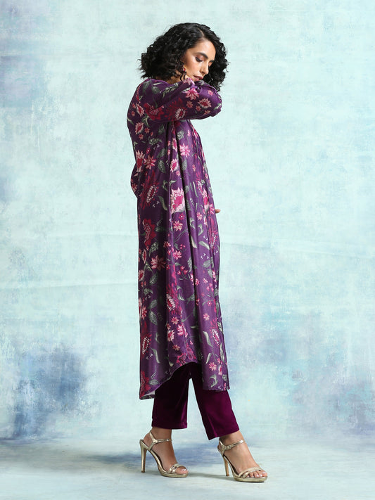 trueBrowns Wine Printed Velvet Neck Pleat Kurta | Swadesiicart