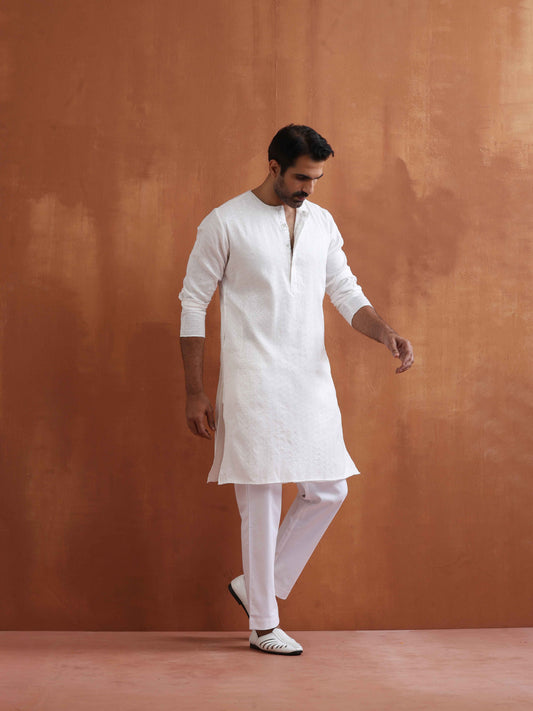 trueBrowns Men's Ivory Sequin Chanderi Kurta | Swadesiicart