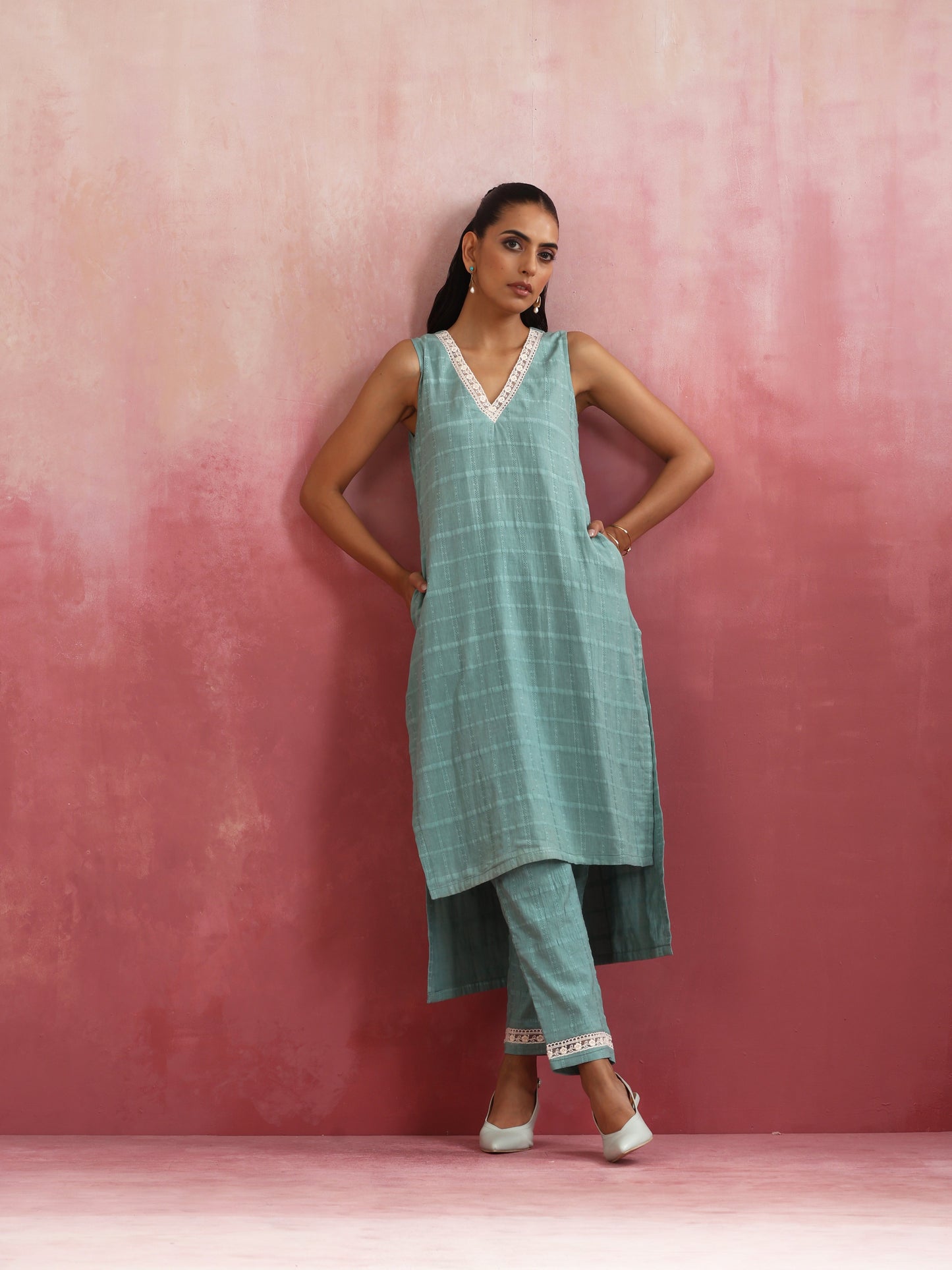 trueBrowns Aqua Blue Cotton Dobby High low Kurta Set | Swadesiicart
