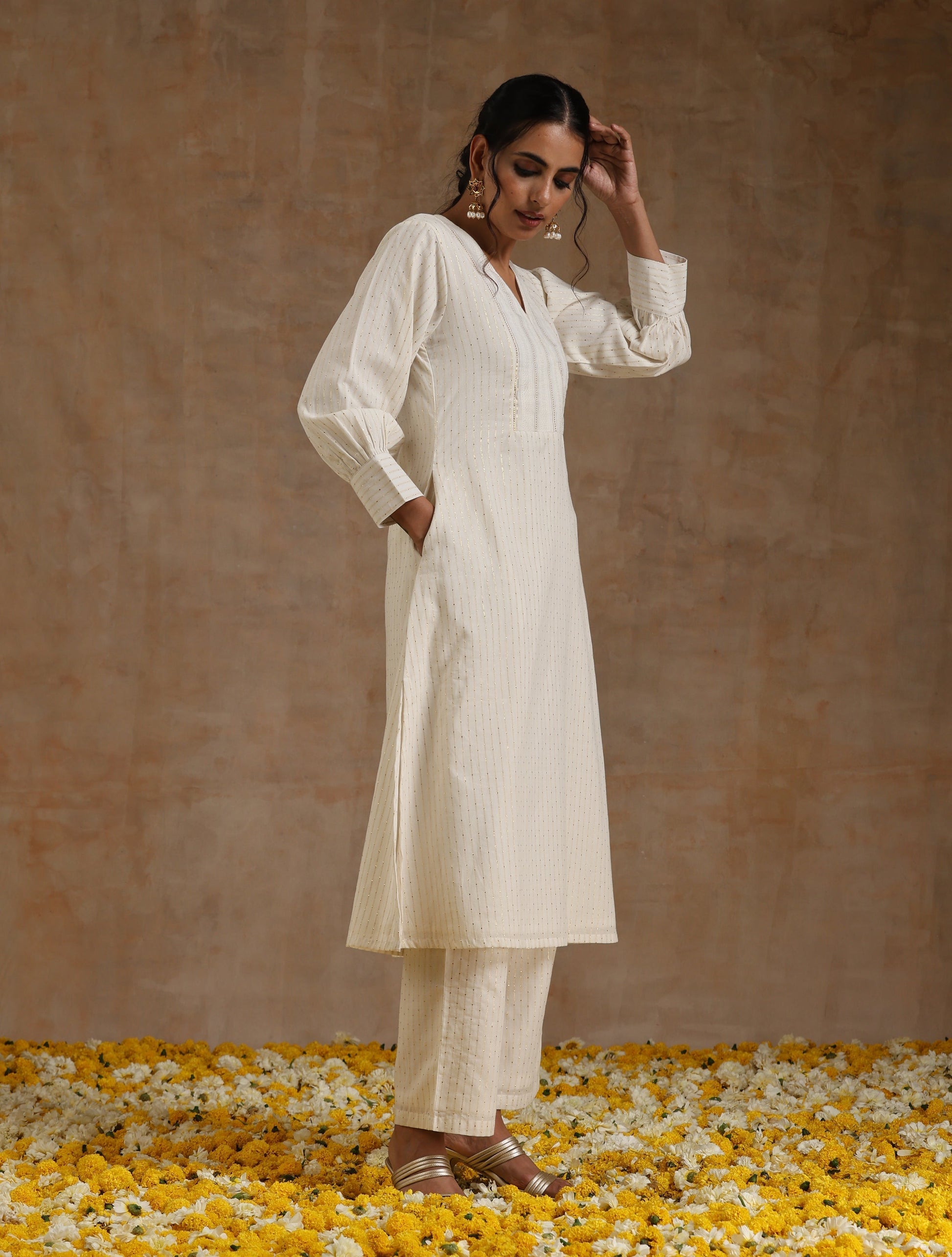 trueBrowns Ivory Gold Cotton Overlap Yoke Kurta Set | Swadesiicart