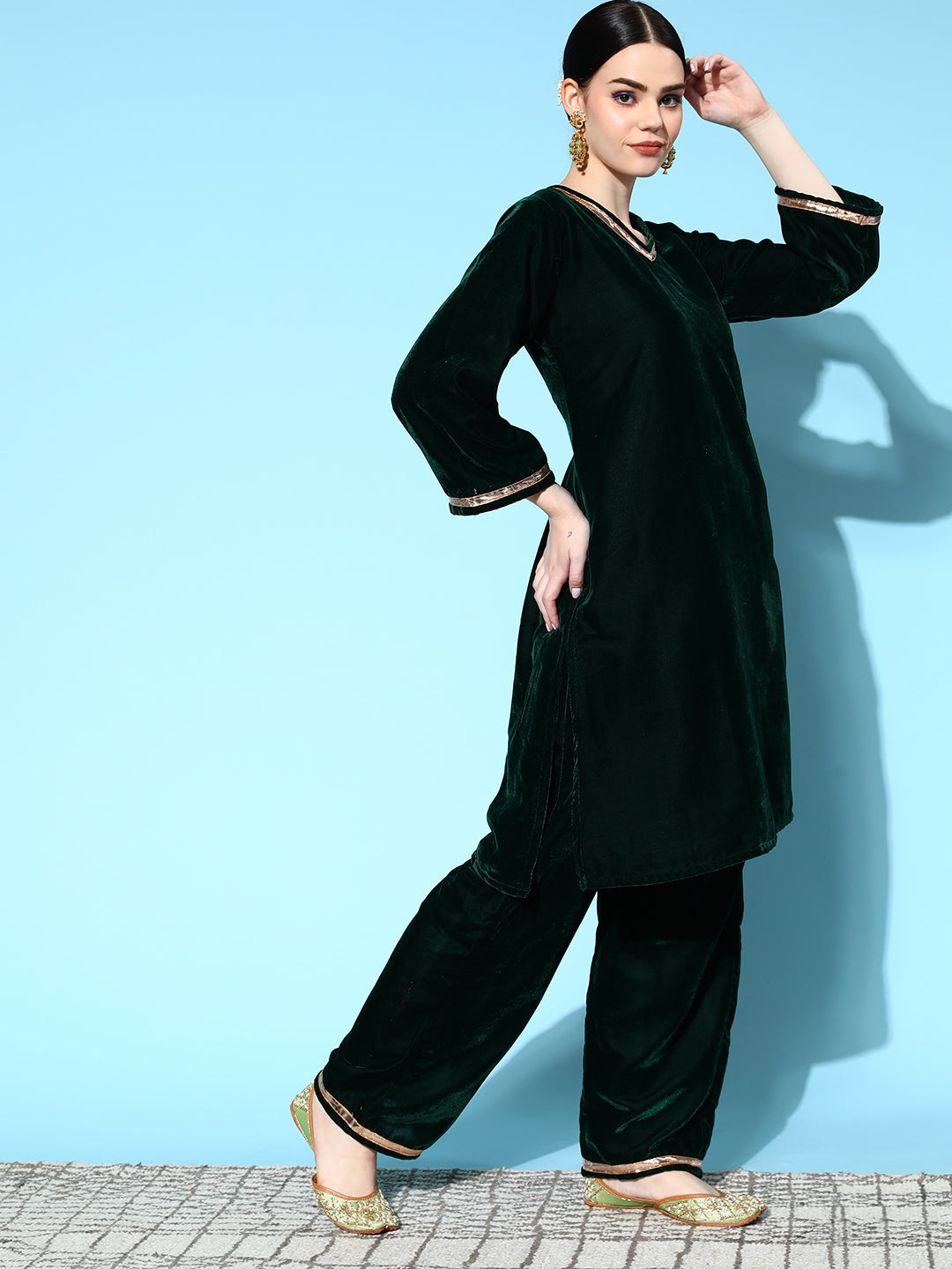 InWeave Women's Green Velvet Kurta Set With Teal Gold Check Dupatta - Swadesiicart