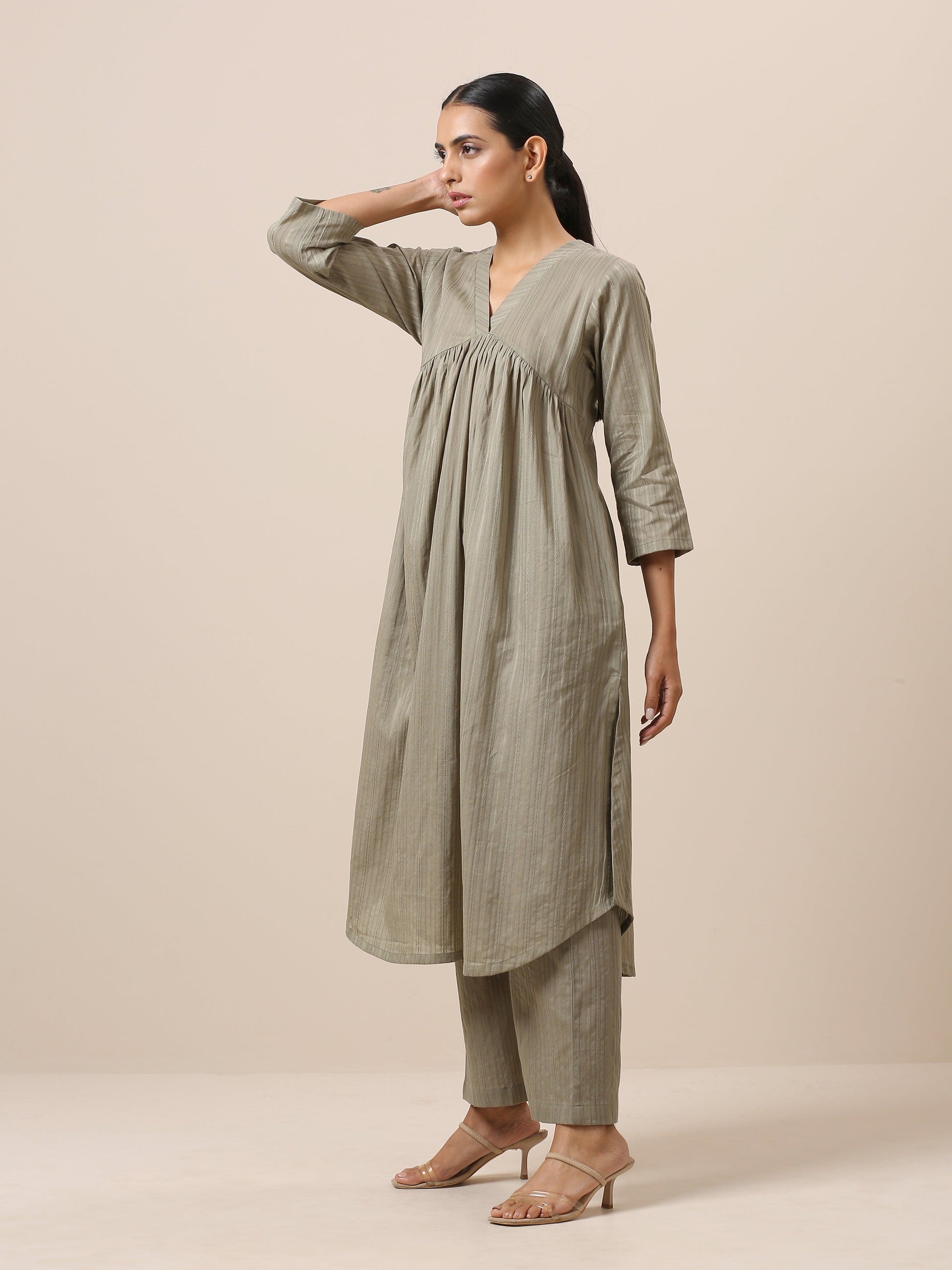 trueBrowns Cotton Olive Green Flared Slit Kurta Pant Set | Swadesiicart