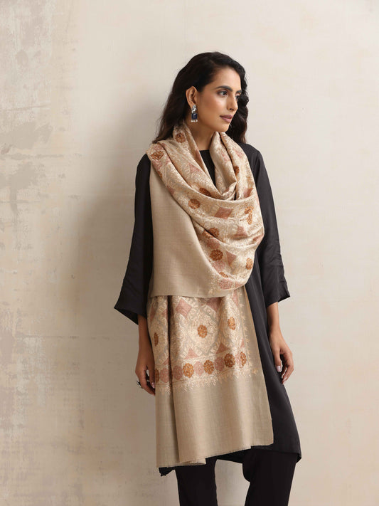 trueBrowns Beige Geometric Embroidered Woollen Stole | Swadesiicart