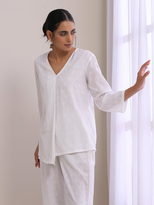 trueBrowns White Dobby Short Asymmetric Co-Ord Set - Swadesiicart