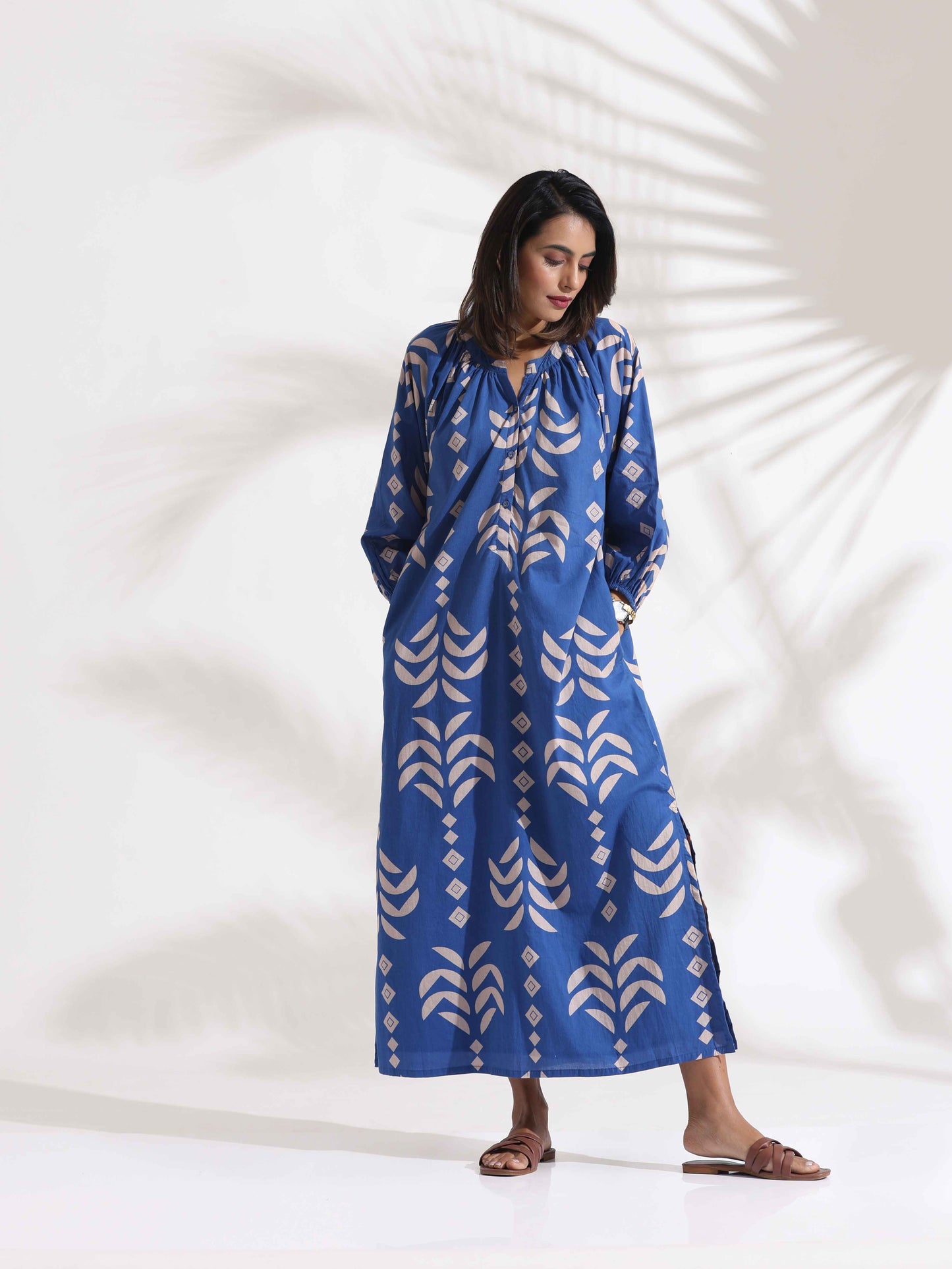 trueBrowns Blue Cotton Print Dress | Swadesiicart