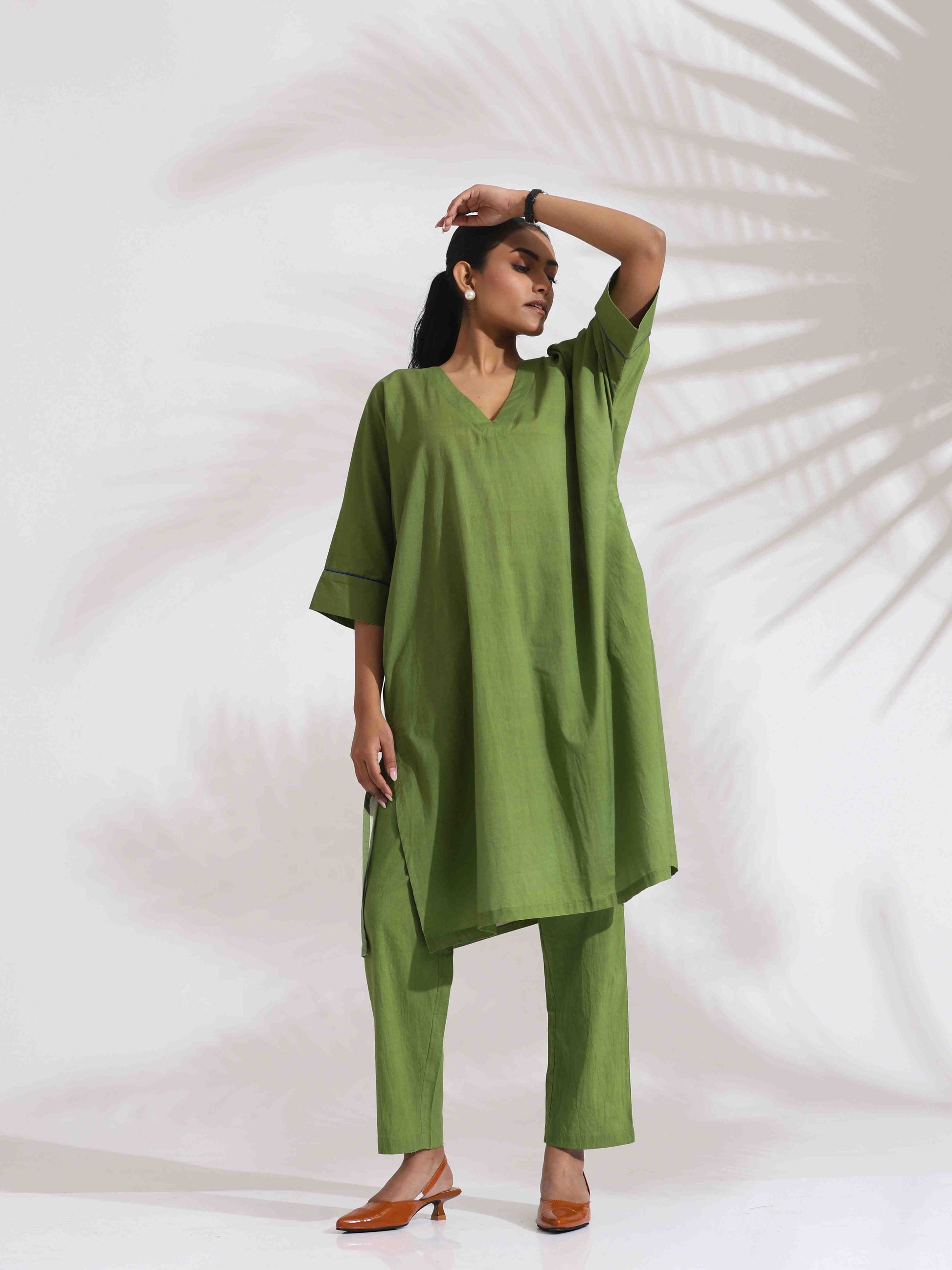 trueBrowns Green Cotton Placement Print Kurta Co-ord Set - Swadesiicart