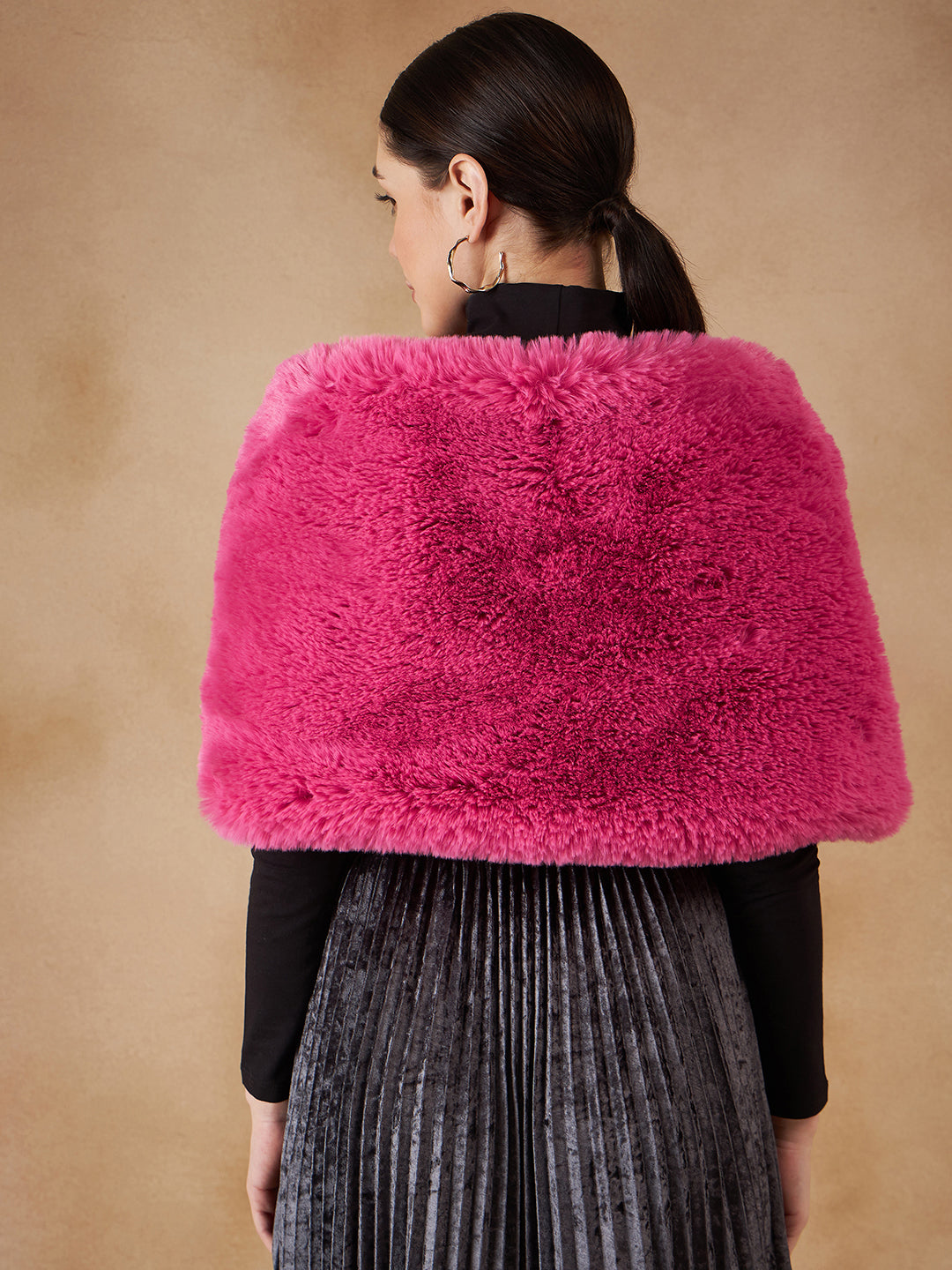 InWeave Women's Light Pink Long Faux Fur Cape - Swadesiicart