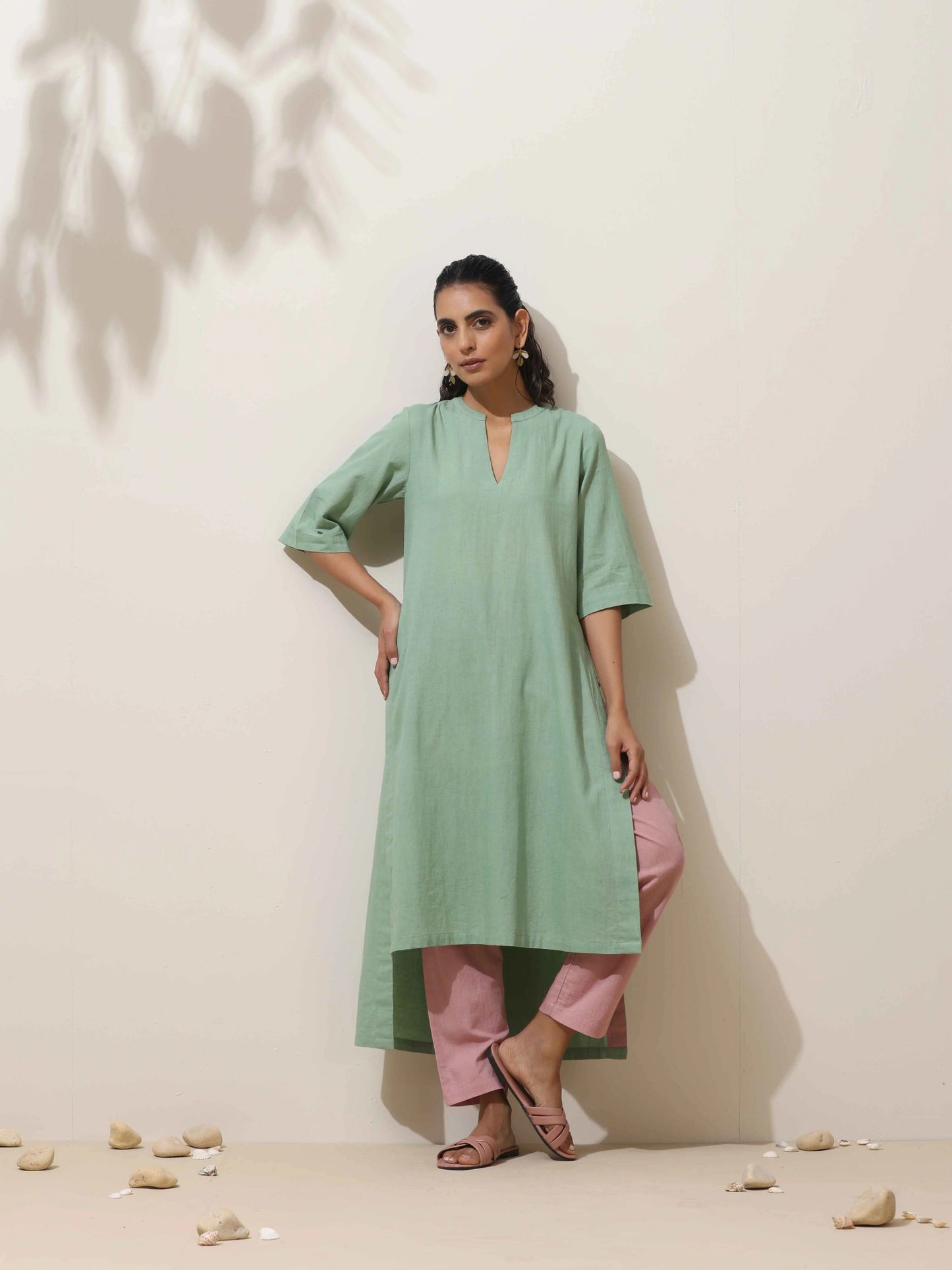 trueBrowns Mint Green Cotton Linen Kurta Pant Set | Swadesiicart