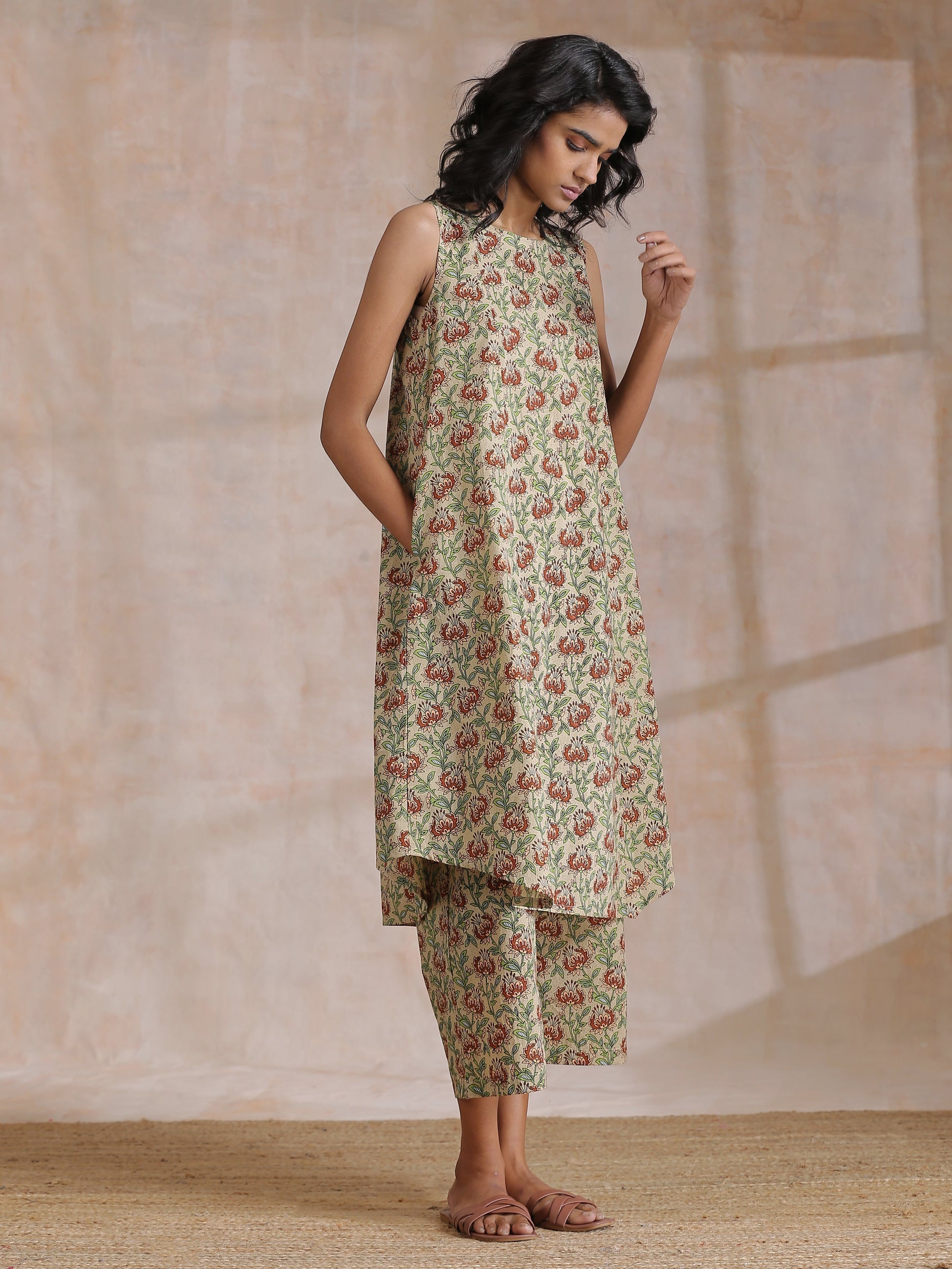 trueBrowns Beige Overall Brown Floral Block Print Cotton High-Low Co-Ord Set - Swadesiicart