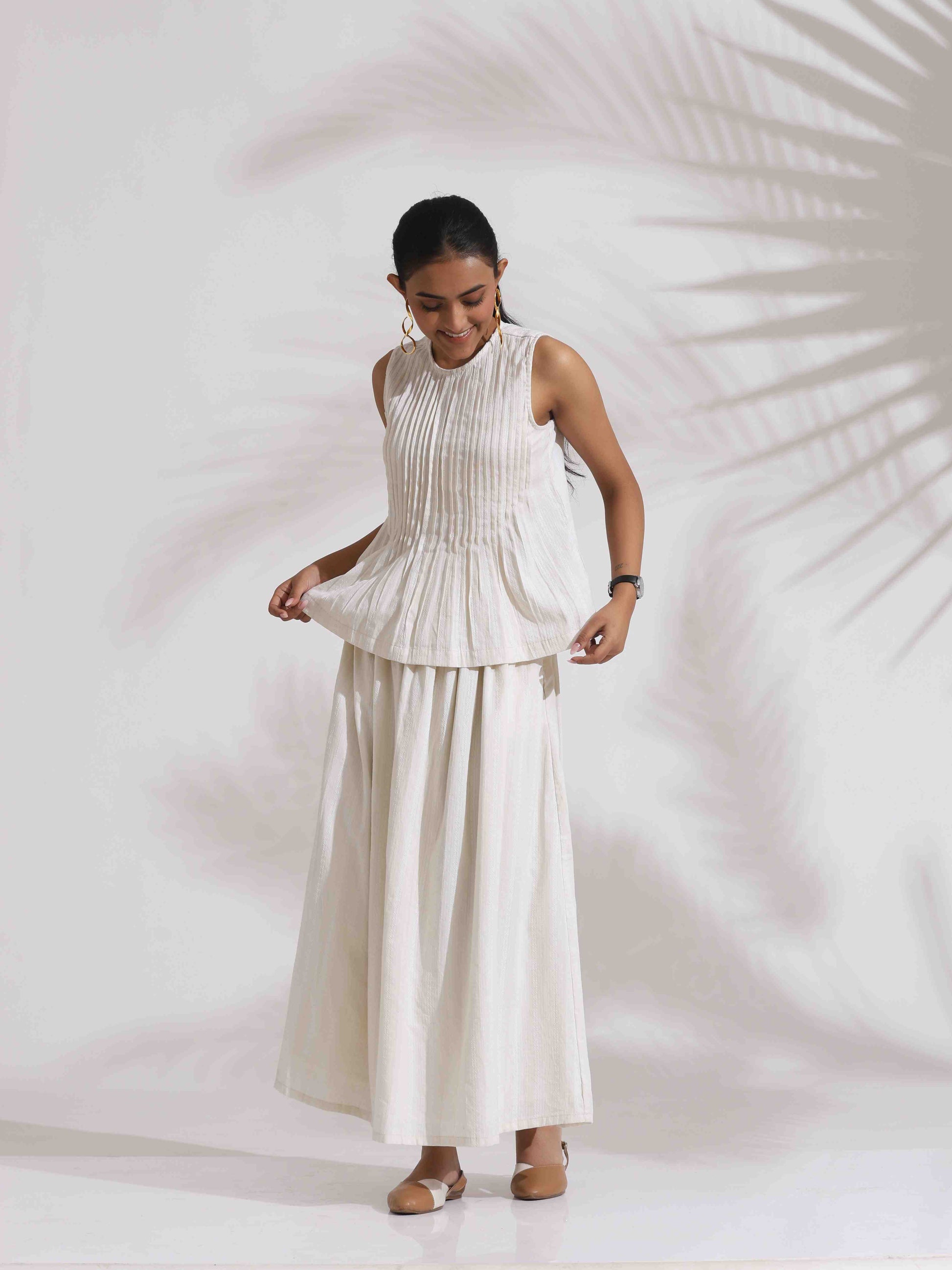 trueBrowns Off-White Cotton Skirt Co-ord Set - Swadesiicart