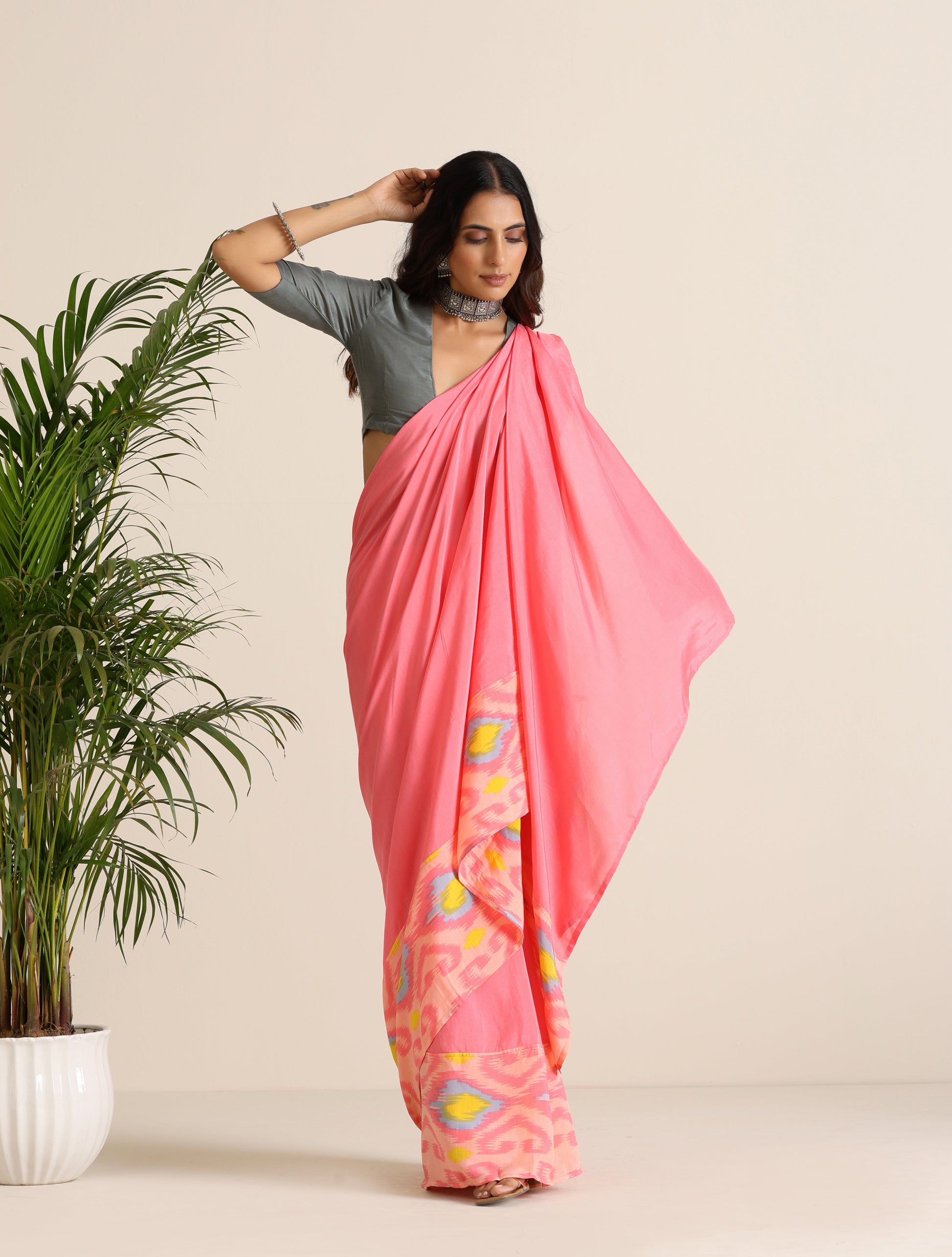 trueBrowns Pink Lime Muslin Ikat Saree | Swadesiicart