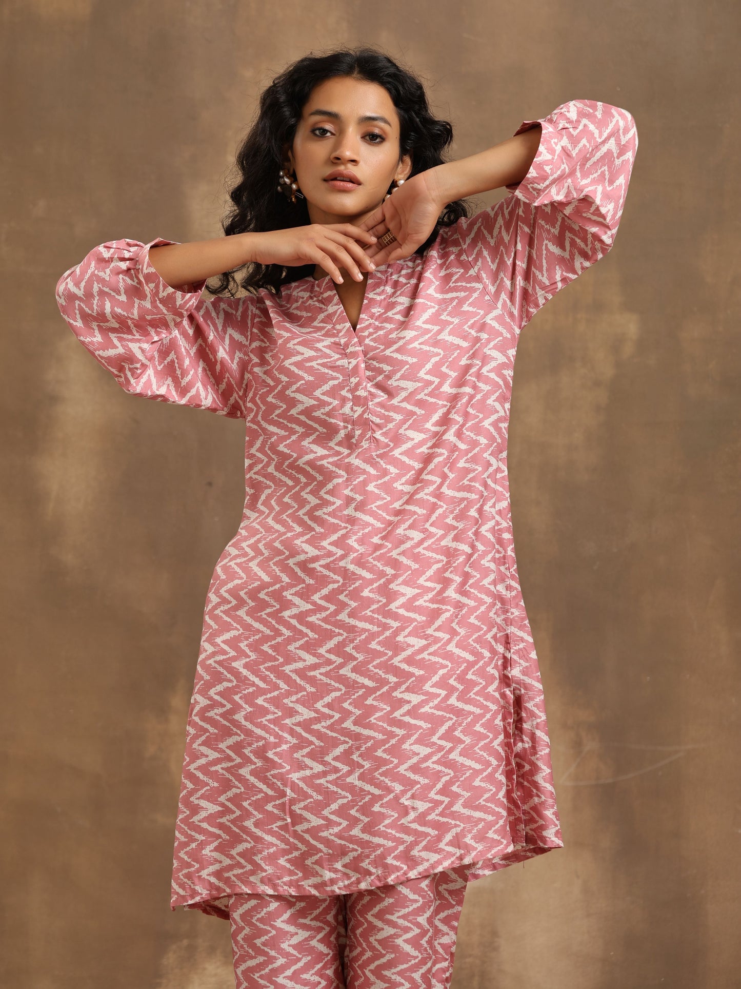 trueBrowns Light Mauve Zig-Zag Printed Silk Co-Ord Set - Swadesiicart