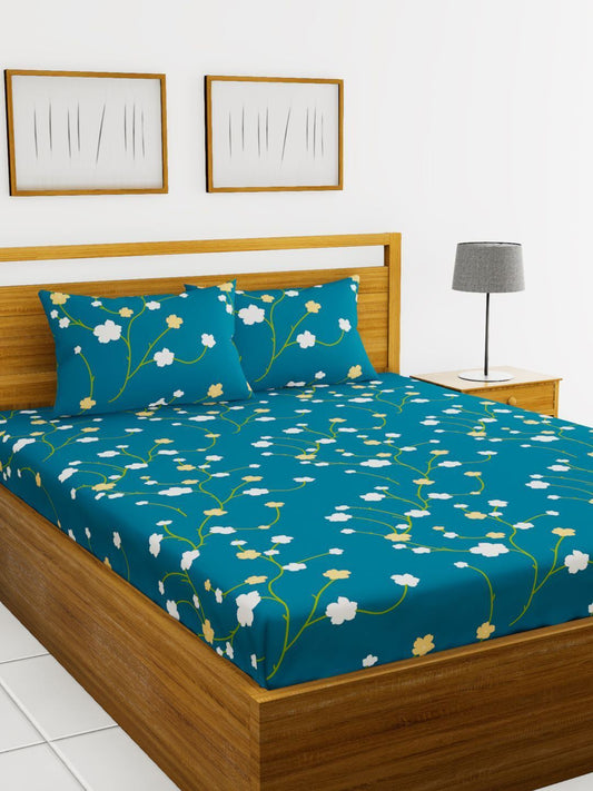 BIANCA Blue & Green Floral Printed 152 TC Cotton 110 GSM Micro-Peached King Bedsheet With 2 Pillow Cover - Swadesiicart