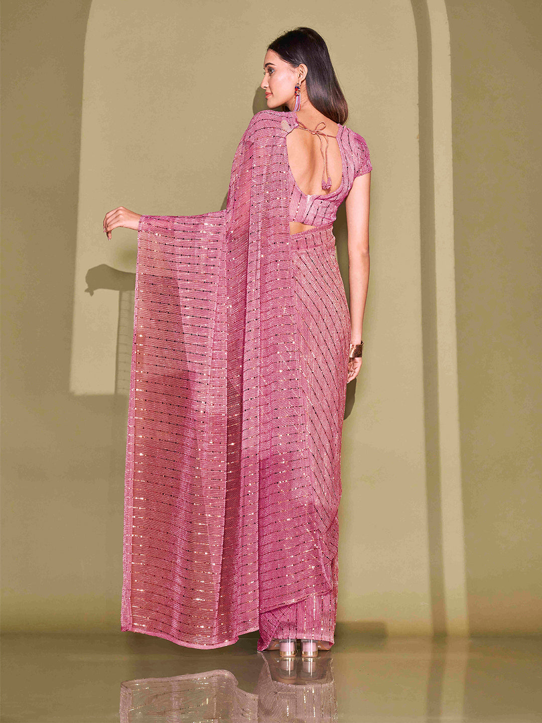 Tikhi Imli Embellished Sequinned Saree | Swadesiicart