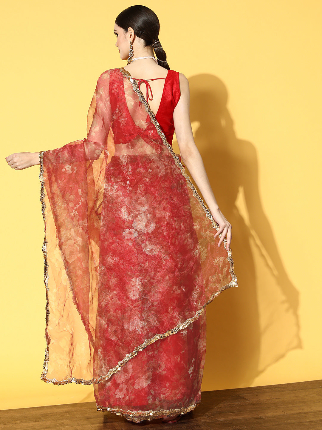 Tikhi Imli Red Floral Sequinned Organza Saree | Swadesiicart