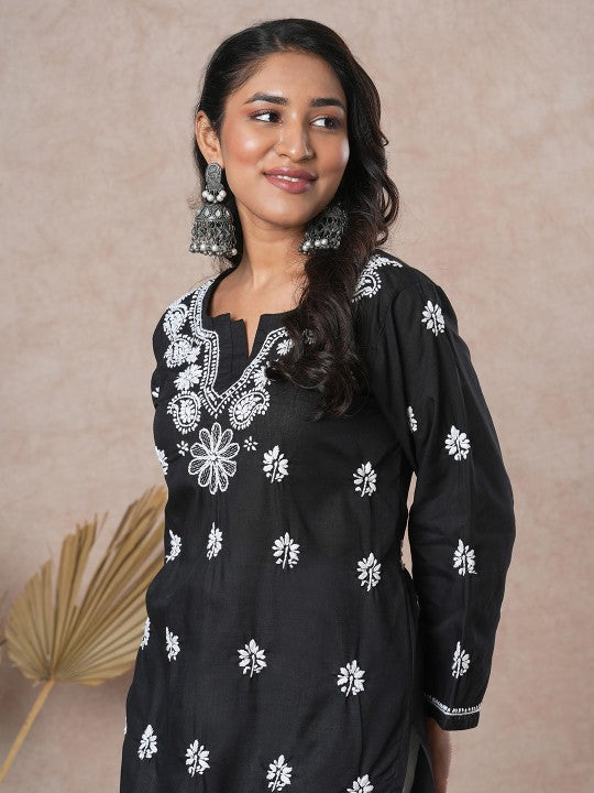ADA Women Sustainable Black & White Paisley Chikankari Hand Embroidered Straight Kurta | Swadesiicart