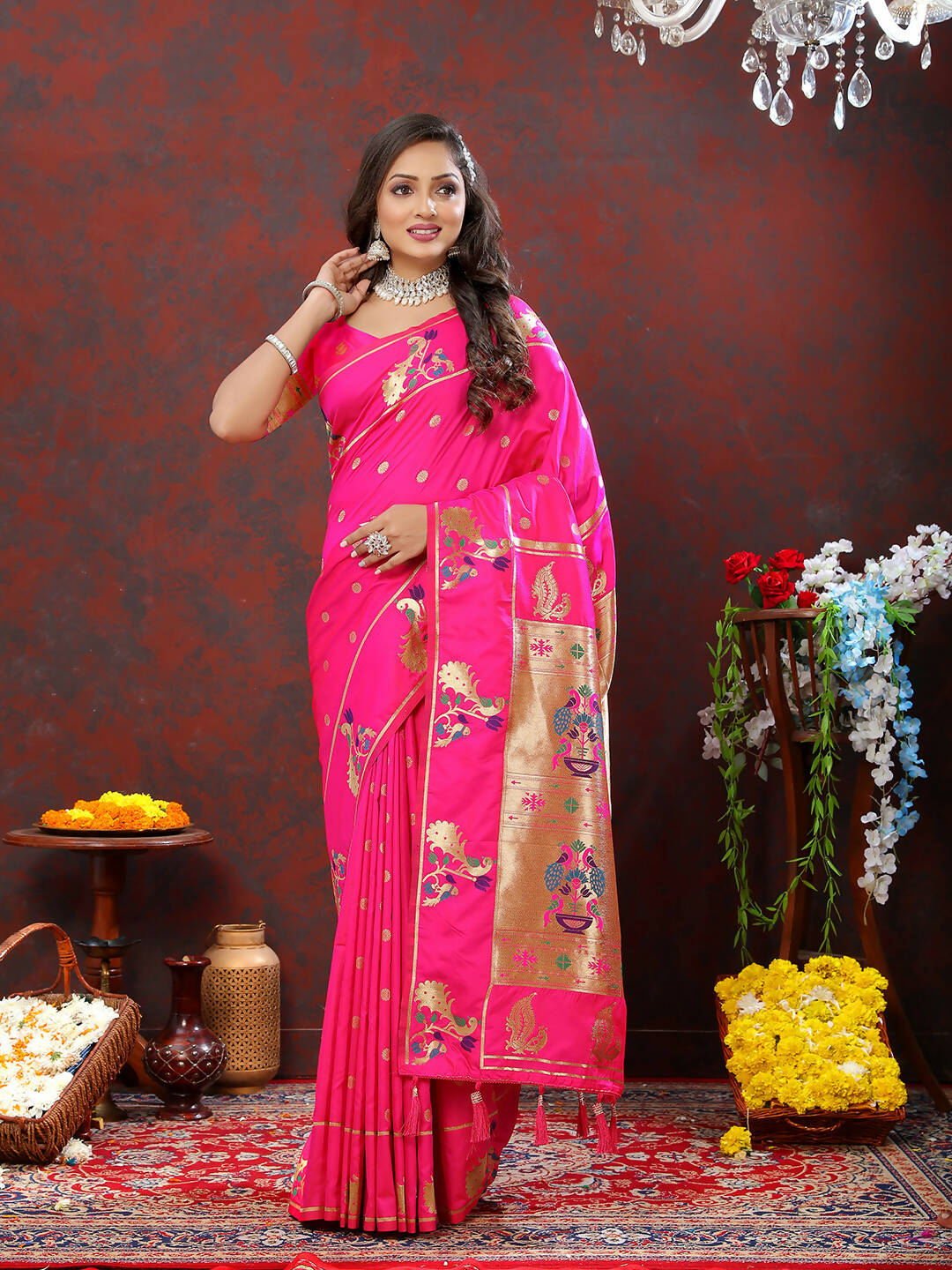 Lorenvalley Fashion Magenta Soft Paithani Silk Woven Design Gold Zari Meenakari Weaving Saree - Swadesiicart