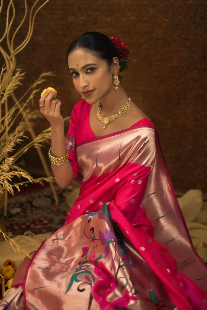 Vishnu Weaves Women's Pink Paithani Silk Zari Woven Saree with Unstitched Blouse - Swadesiicart