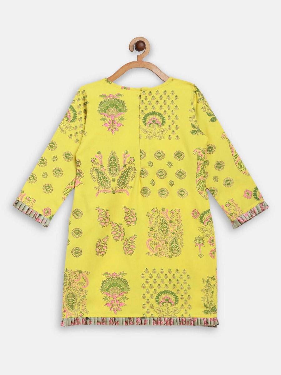 Ahalyaa Yellow Viscose Rayon Straight Kids Kurta Pants With Dupatta For Girls | Swadesiicart