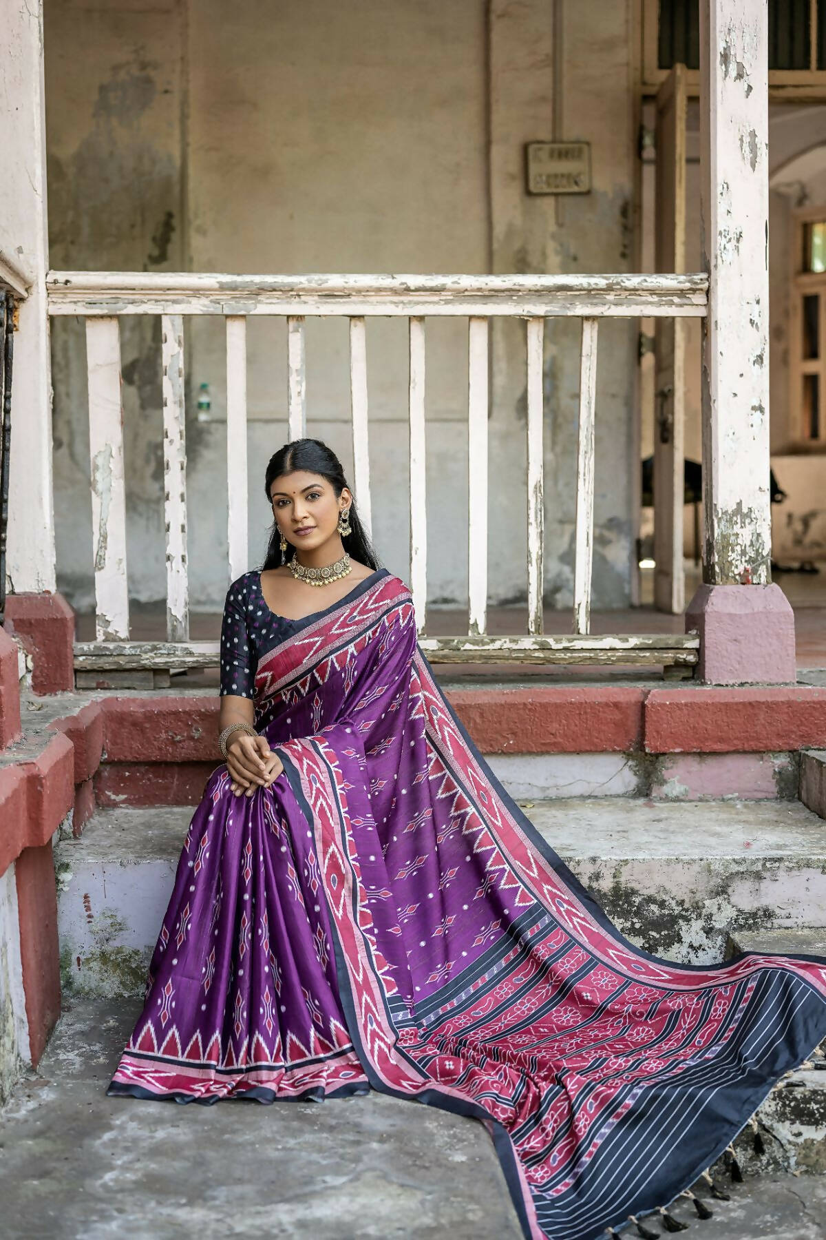 Vishnu Weaves Women's Wine Cotton Silk Printed Saree with Blouse - Swadesiicart