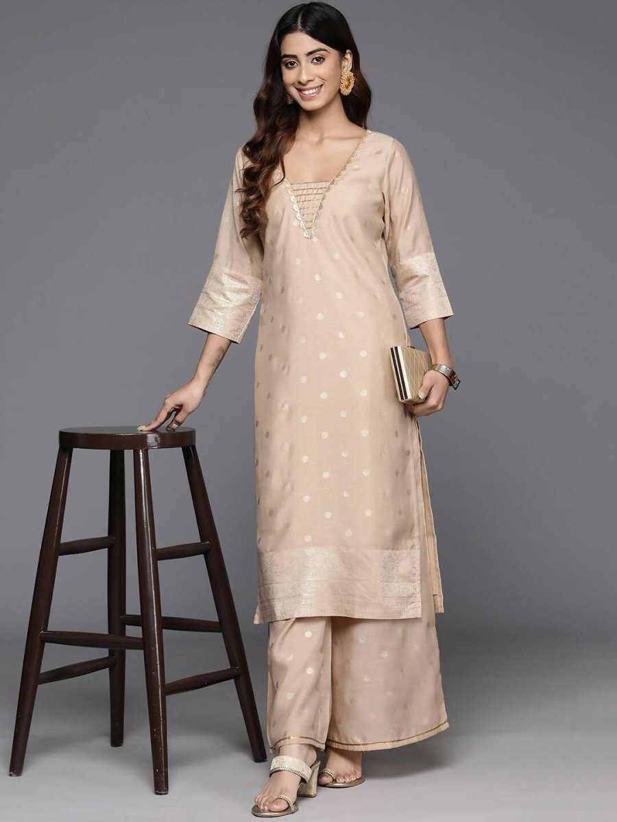 Ahalyaa Women's Traditional wear Kurta Set - Tan | Swadesiicart
