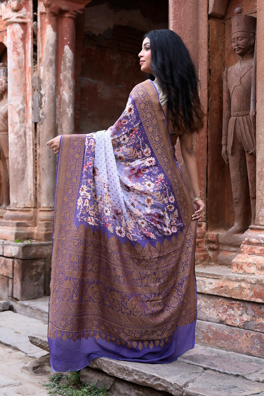 Joban Fashion Shade Of Orchid Crepe Chiffon Pure Handloom Banarasi Silk Saree | Swadesiicart