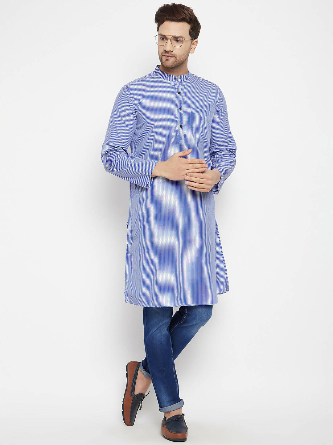 Even Apparels Blue Color Pure Cotton Long Men's Kurta With Band Collar | Swadesiicart