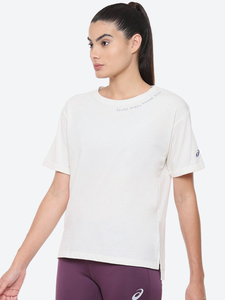 ASICS Training Core Relaxed Graphic Round Neck T-Shirt | Swadesiicart