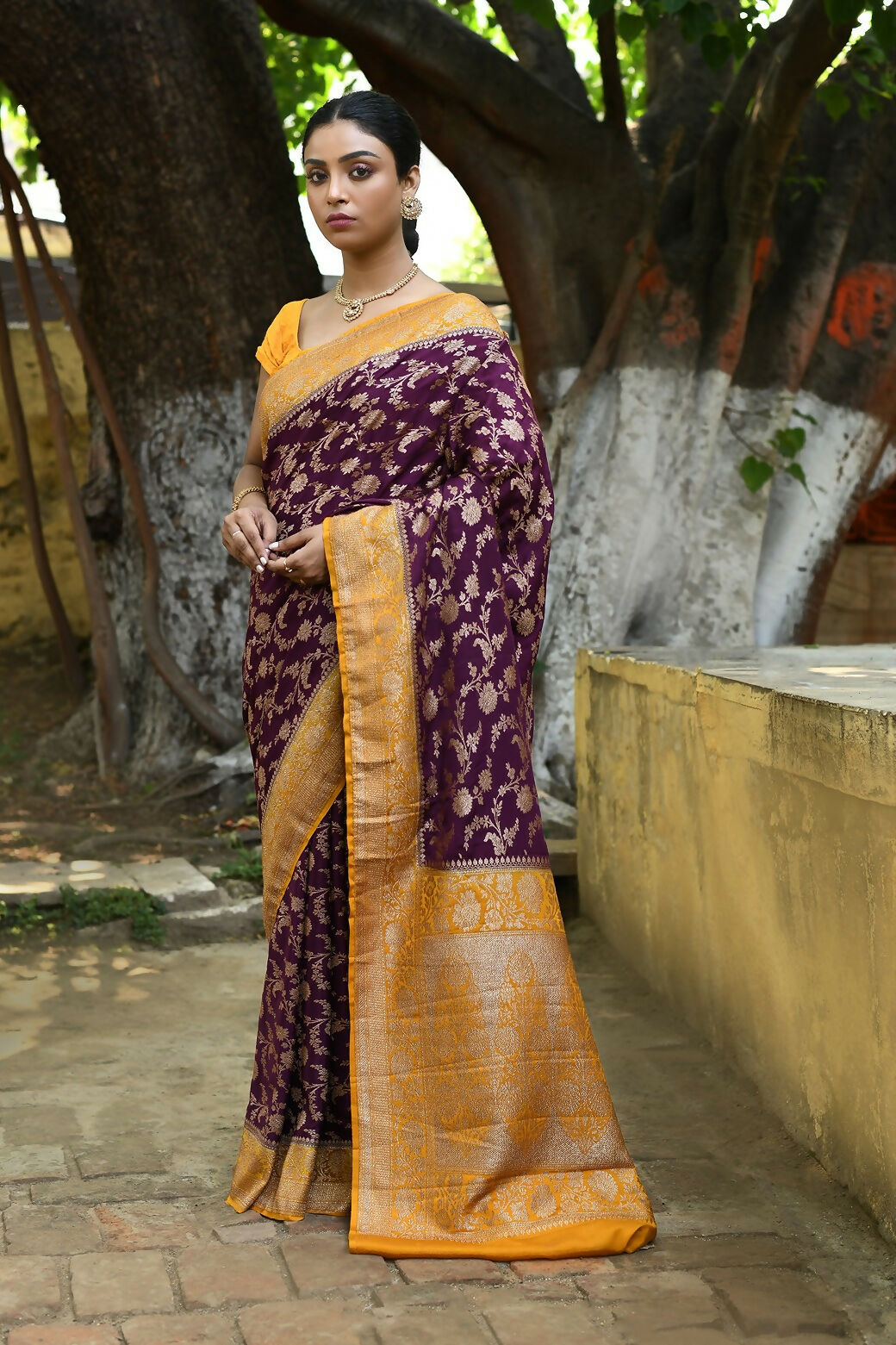Joban Fashion Purple Crepe Chiffon Pure Handloom Banarasi Silk Saree | Swadesiicart