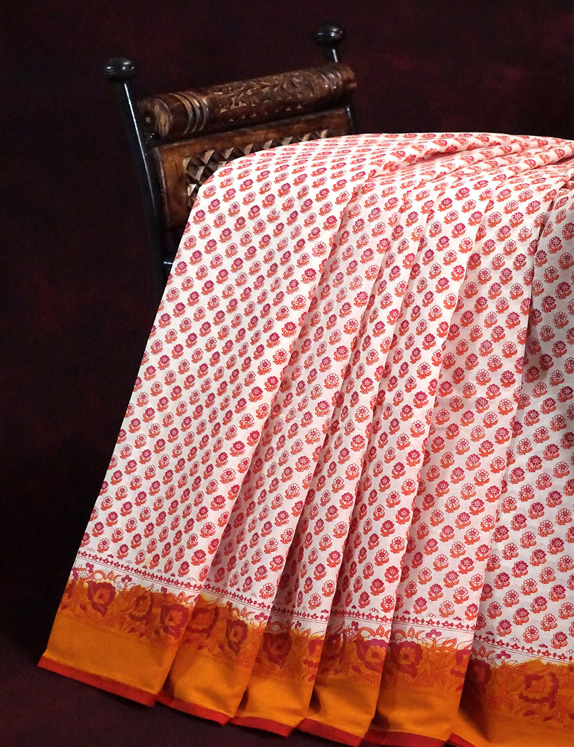 Off White Block Print Pure Mulmul Cotton By Gayathri Reddy Designer Studio | Swadesiicart
