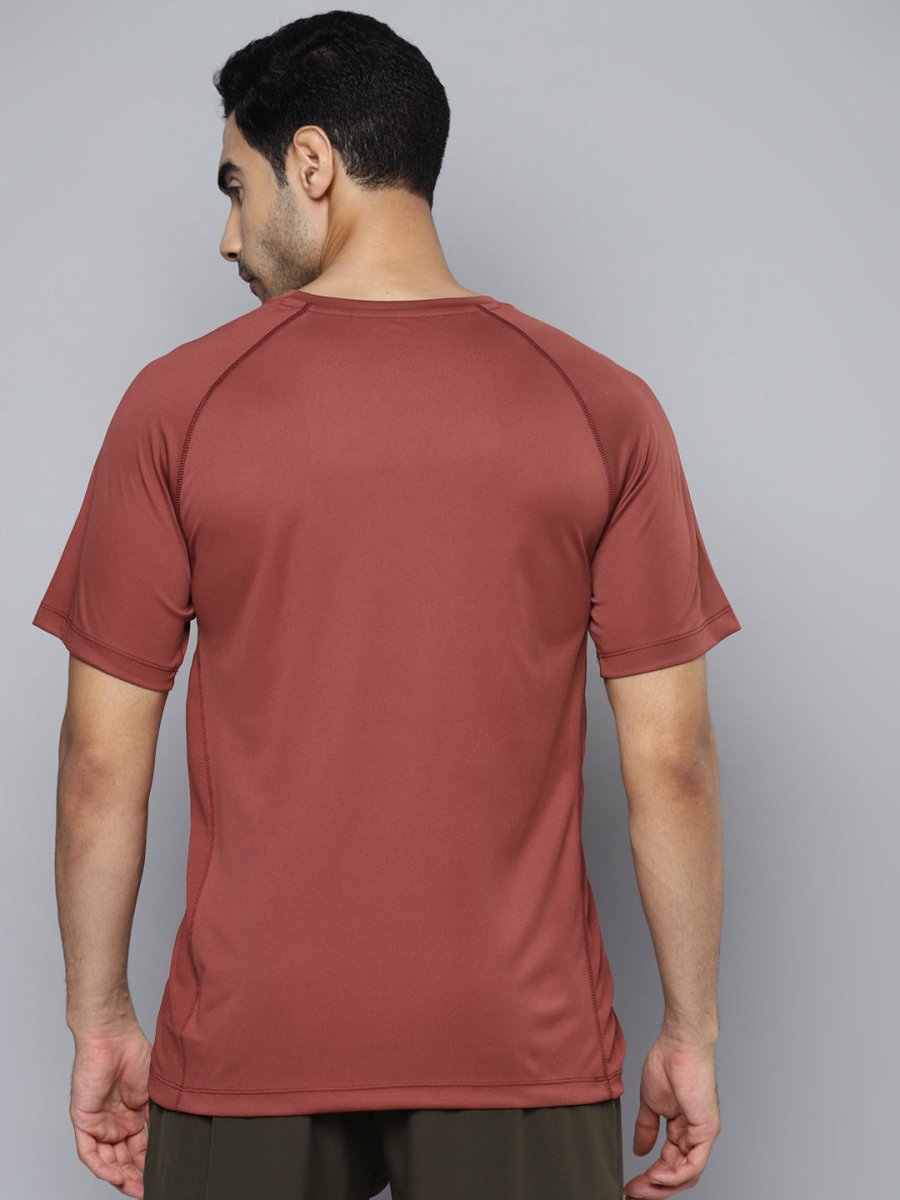 Alcis Men Rust Slim Fit T-shirt | Swadesiicart