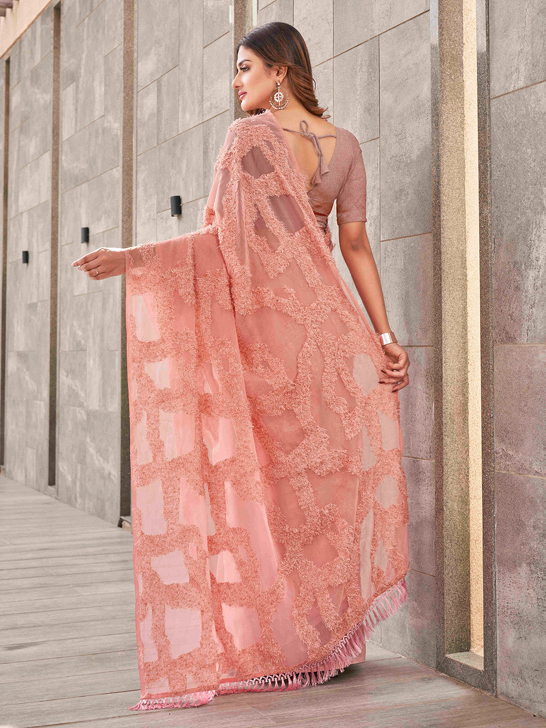 Tikhi Imli Peach Abstract Woven Design Half And Half Saree | Swadesiicart