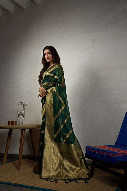 Vardha Emerald Green Golden Zari Banarasi Organza Saree | Swadesiicart