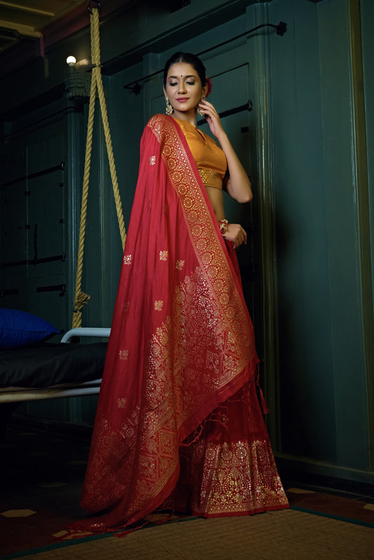 Vardha Crimson Red Golden Zari Banarasi Silk Saree | Swadesiicart