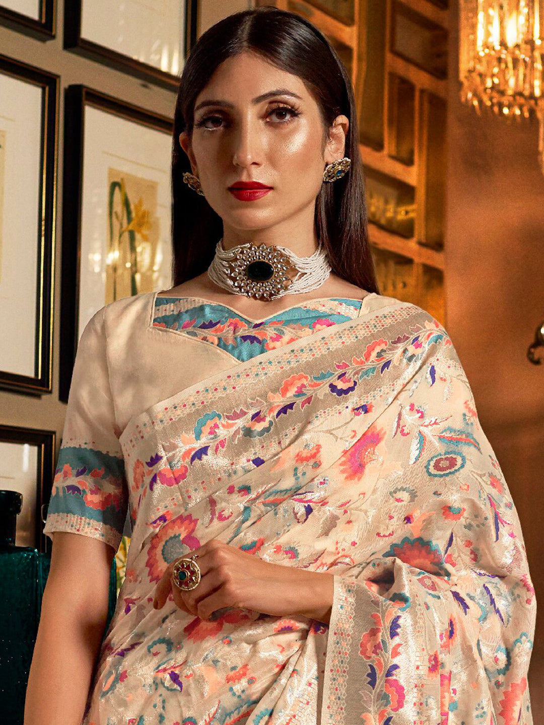 Mitera Cream-Coloured & Pink Woven Design Silk Blend Banarasi Saree | Swadesiicart
