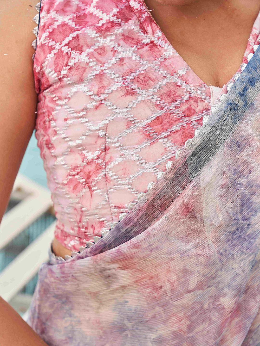 Tikhi Imli Tie and Dye Gotta Patti Chiffon Saree | Swadesiicart