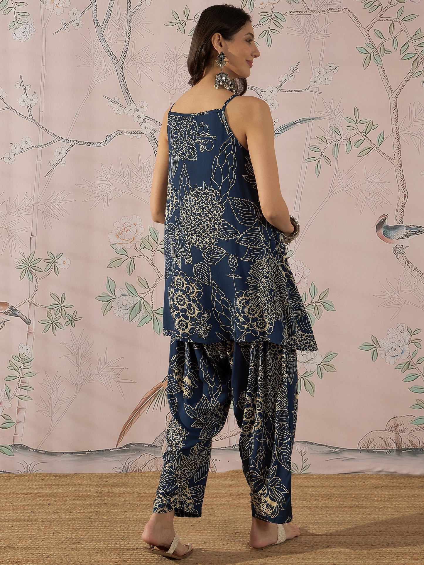InWeave Peacock Teal Rose Leaf Strappy Set - Swadesiicart