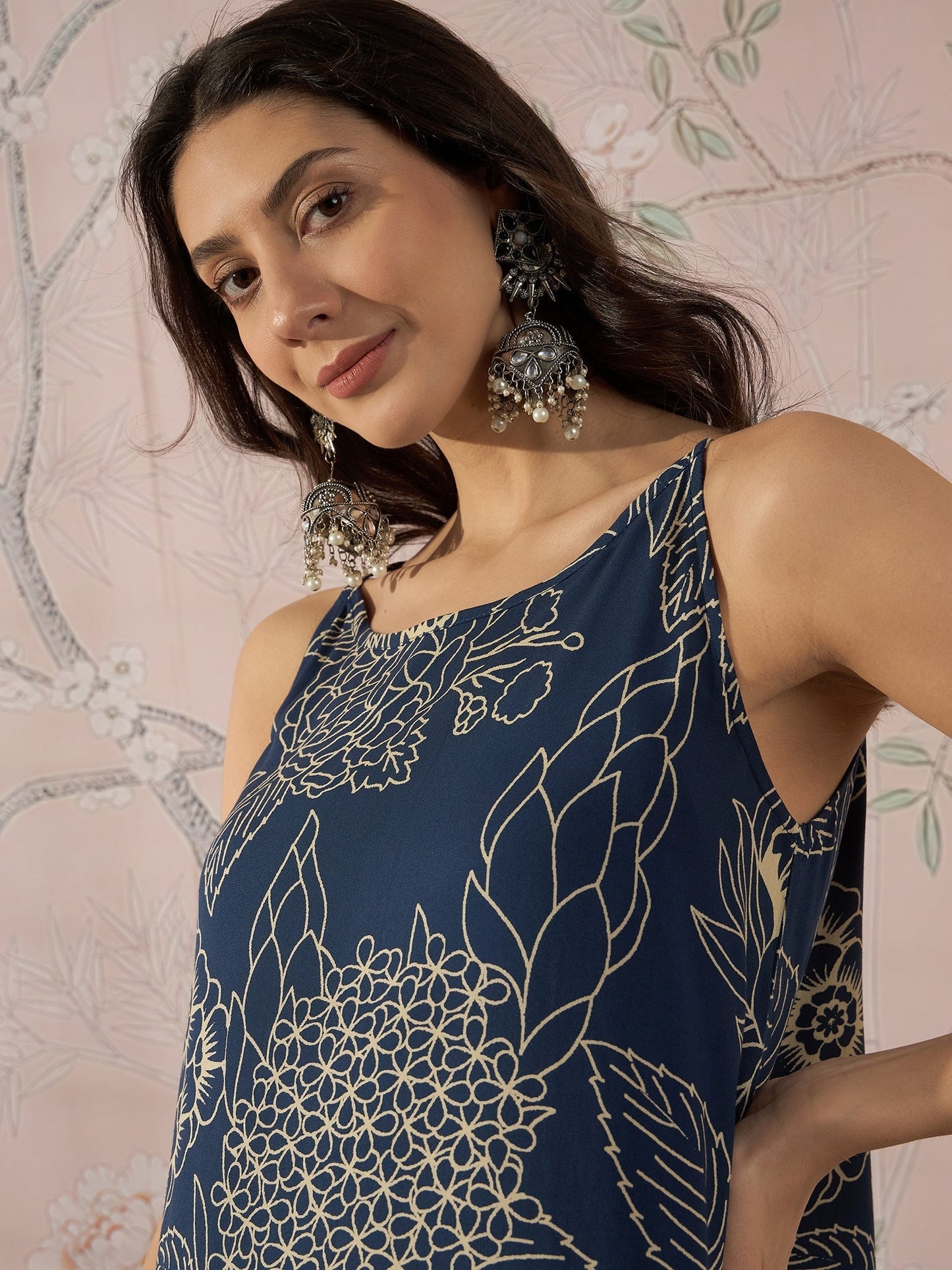 InWeave Peacock Teal Rose Leaf Strappy Set - Swadesiicart