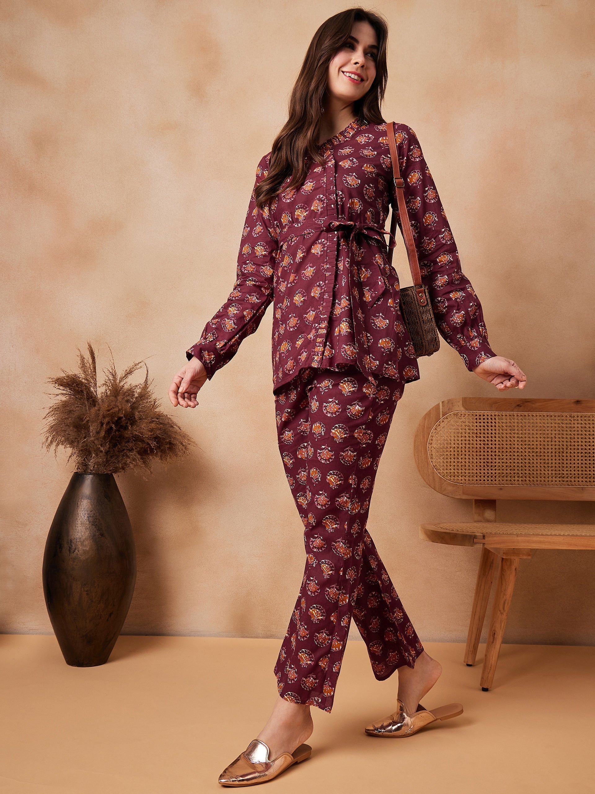 InWeave Burgundy Floral Boota Co Ord Set With Belt - Swadesiicart